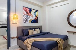 1BHK Luxury Max Stay