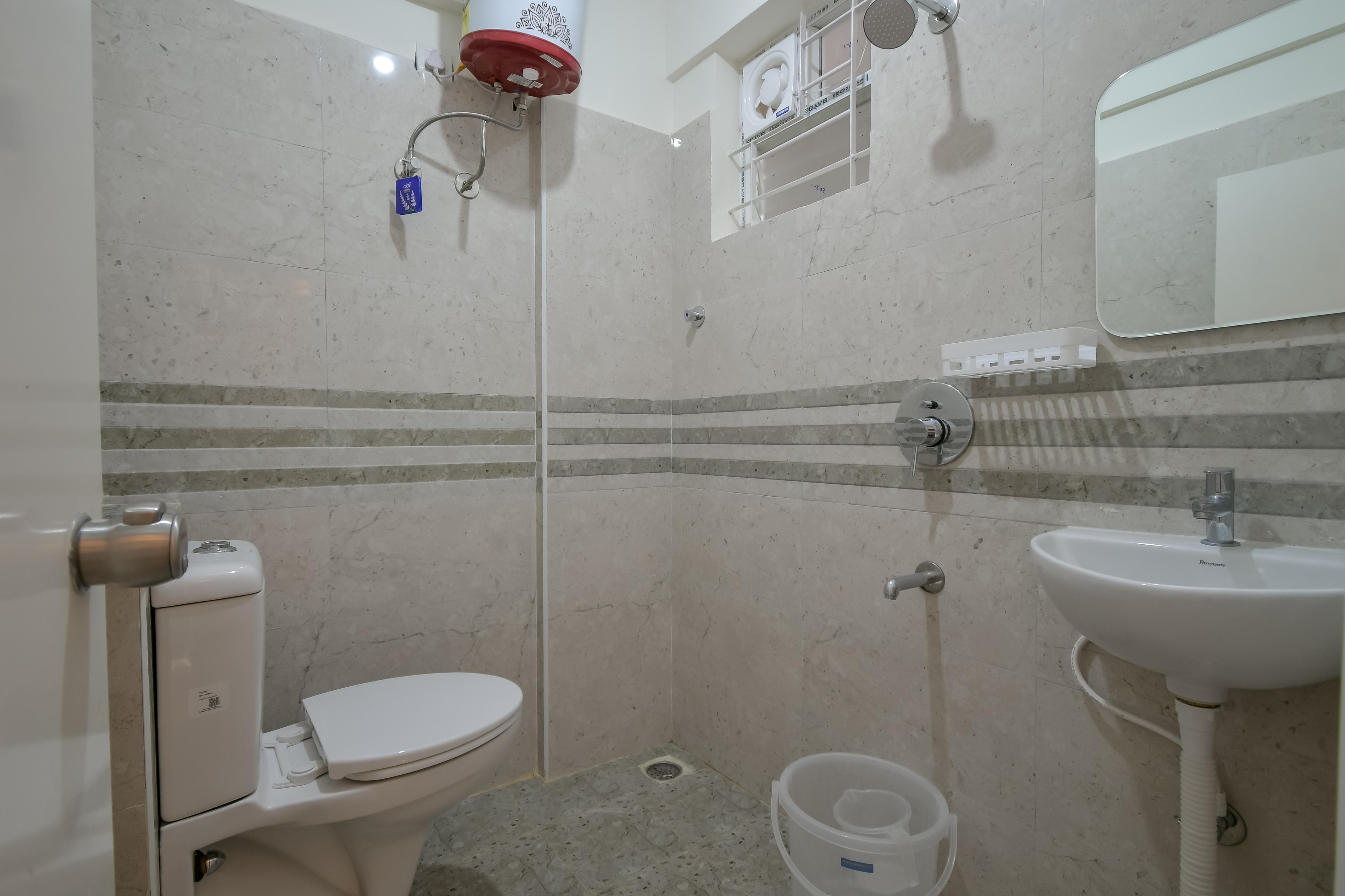 HomeSlice Manor, Premium Apartment in Whitefield - Tap to explore photos