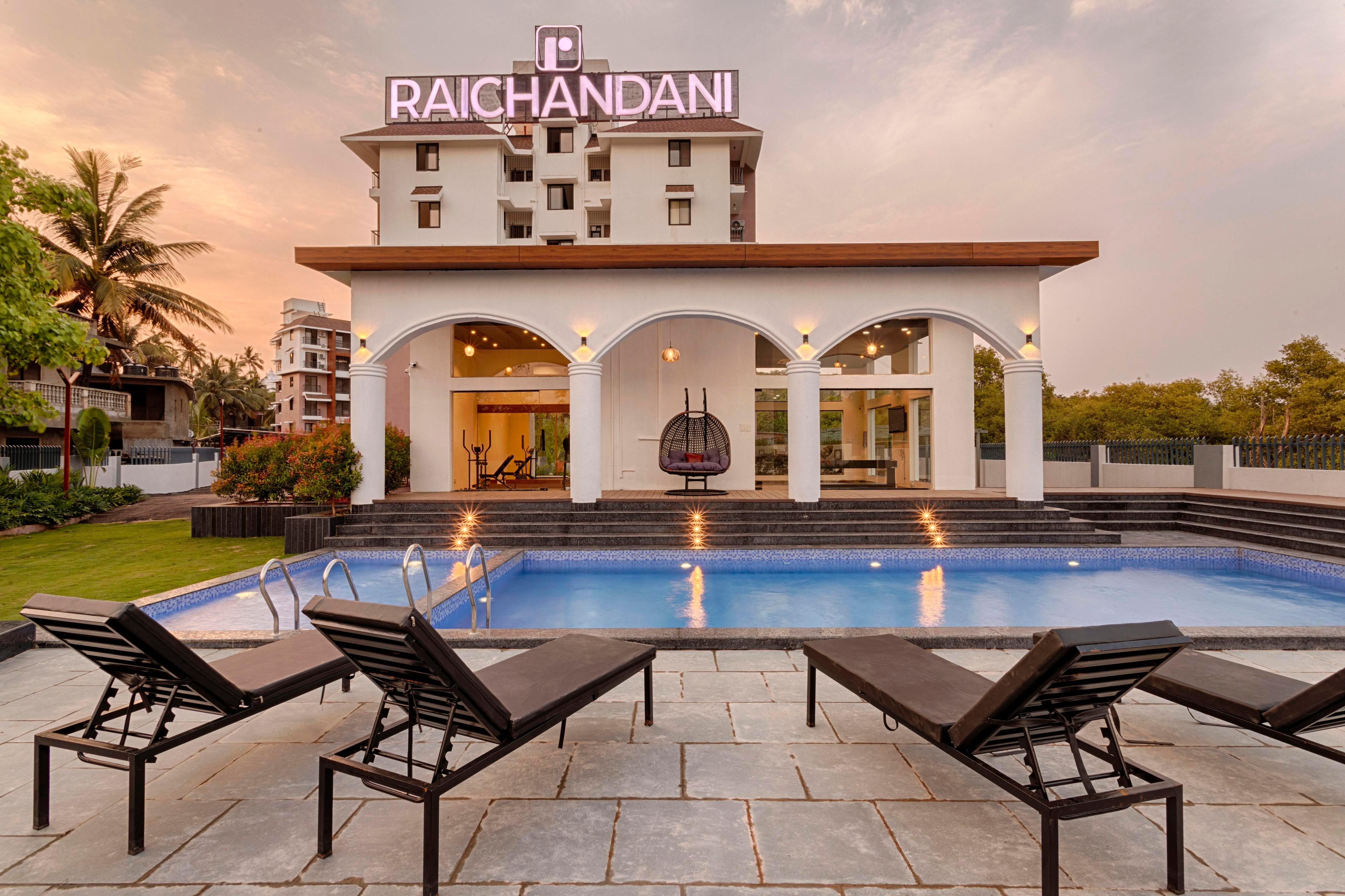 The Happy Home Near Candolim Beach - Tap to explore photos