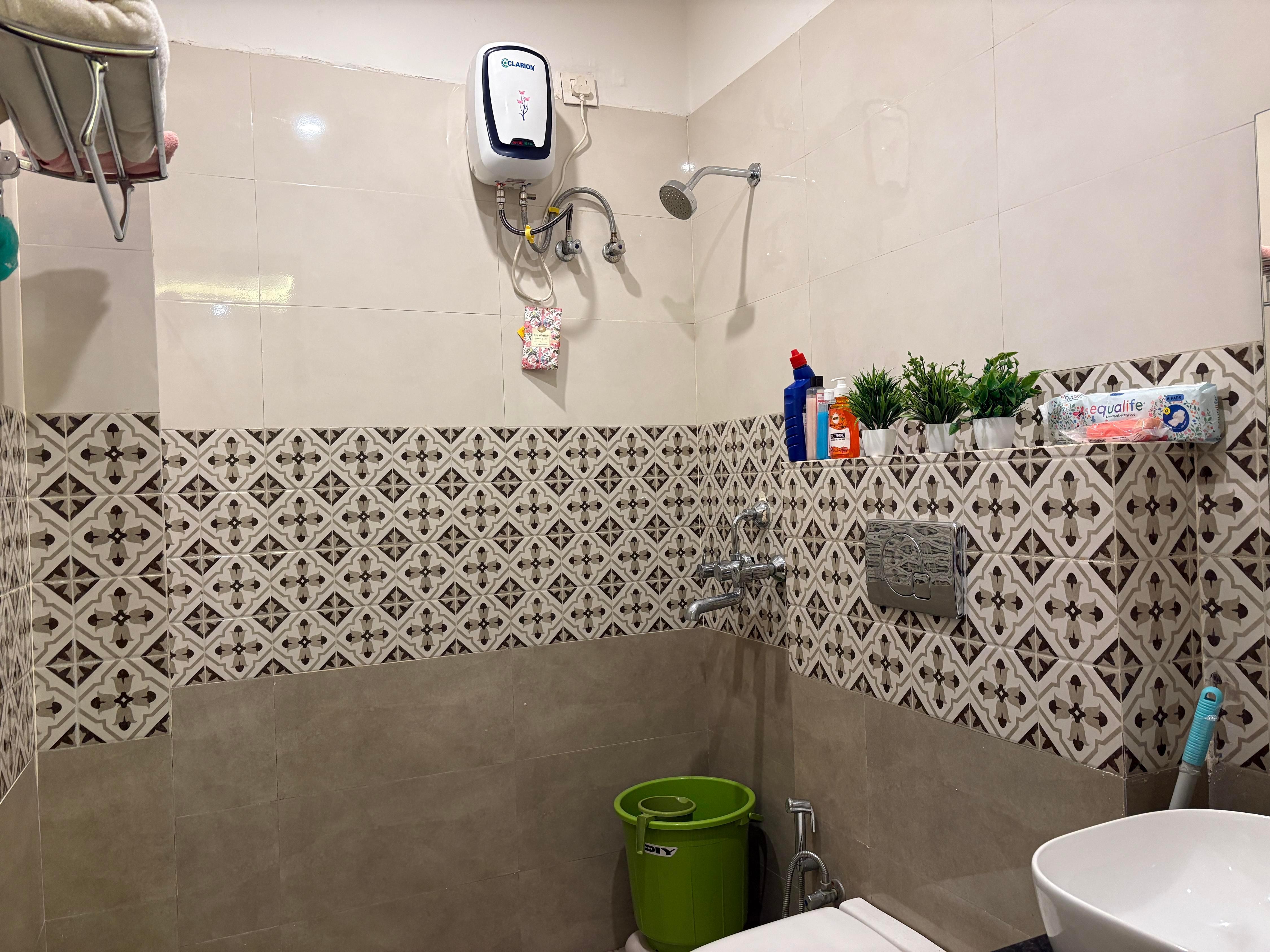 Luxurious flat - Tap to explore photos