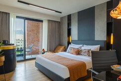 Hotel Limon Millennium City Centre Sector 45