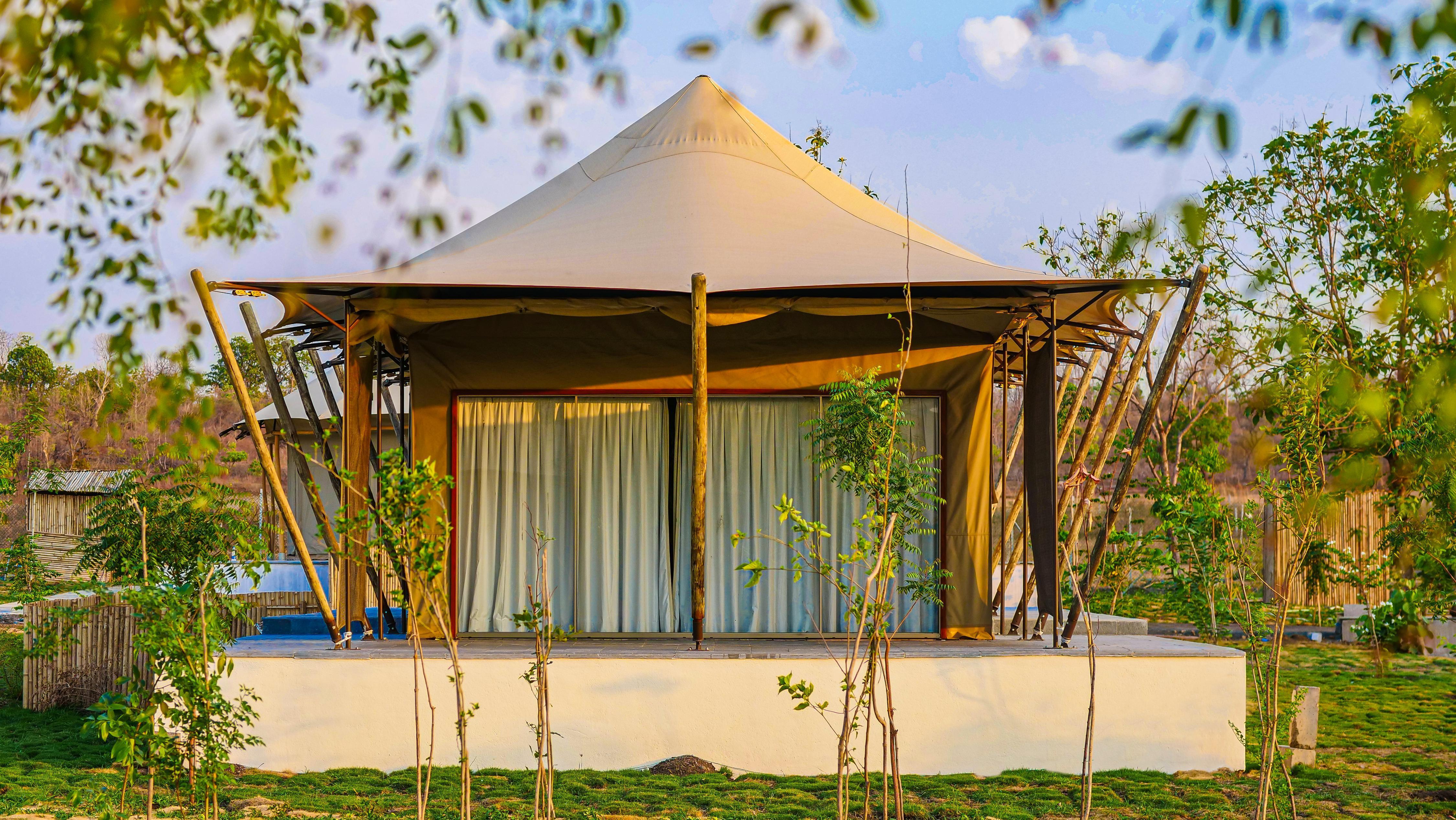 Untamedpaws Room Type - Explorer Tent
