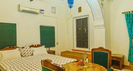 Alivaa Heritage Lotwara Fort (Near Shri Mehandipur Balaji Temple) Room Type - Royal Room