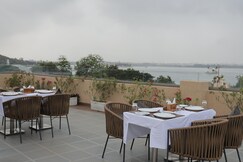 Grandeur Boutique Staycation