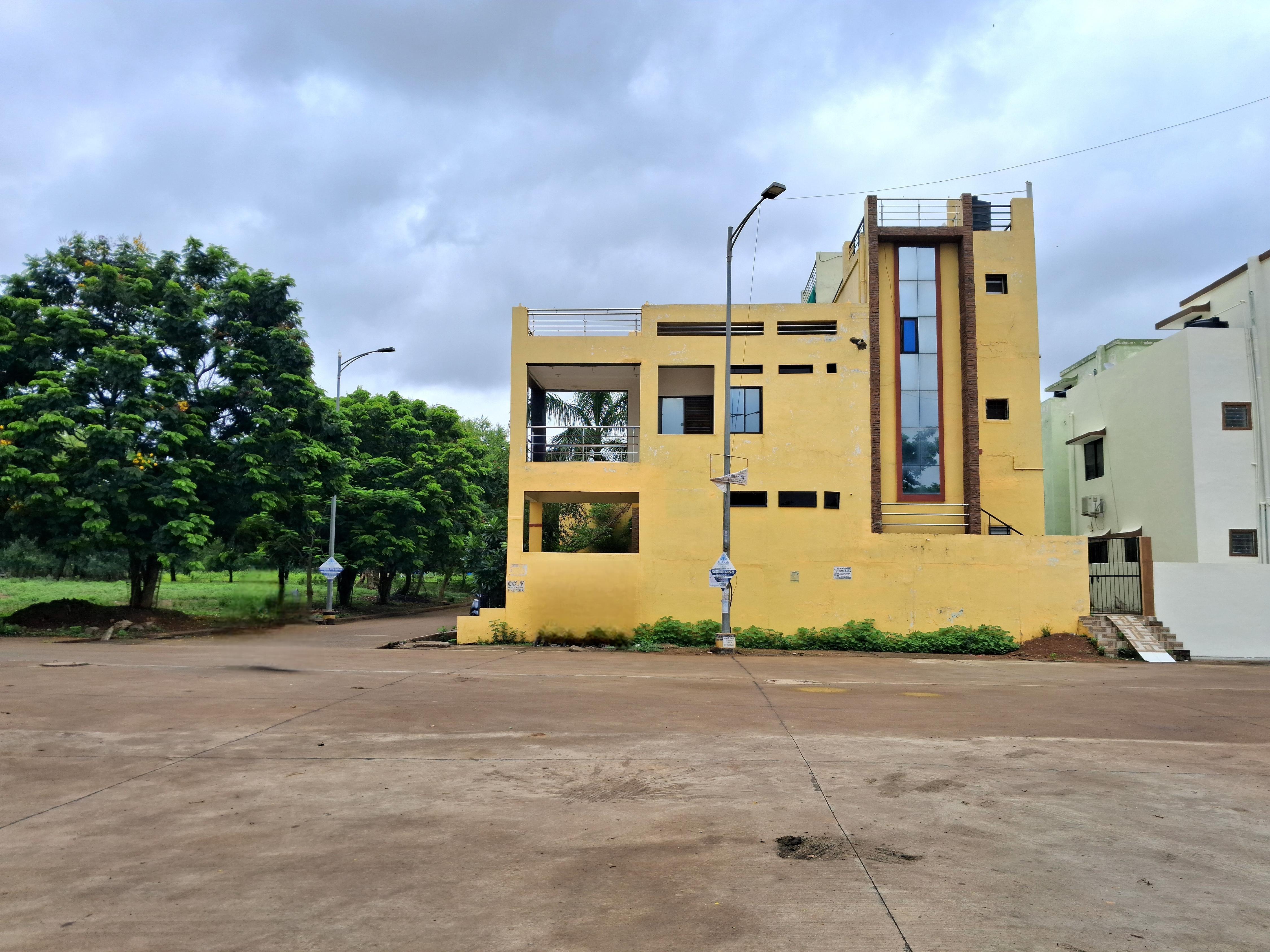 Shivay ( Pili Kothi ) Guesthouse naya raipur