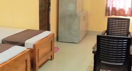 DIAMOND BLUE RESIDENCY Room Type - Standard Triple Bed Room