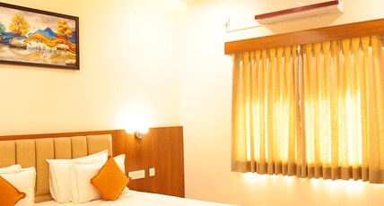 Hotel Nanda Mohan Residency - MSR Manssion inn Room Type - Luxury Room