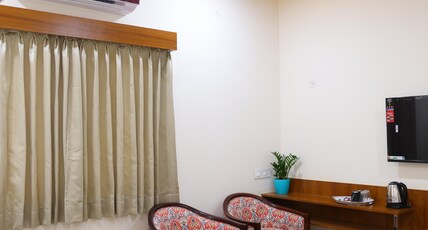 Hotel Nanda Mohan Residency - MSR Manssion inn Room Type - Superior Room