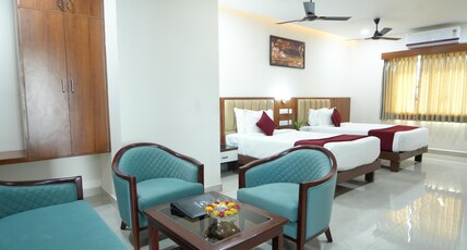 Hotel Nanda Mohan Residency - MSR Manssion inn Room Type - Family Suite