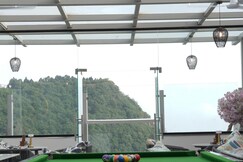 Nuris Nest and Notch