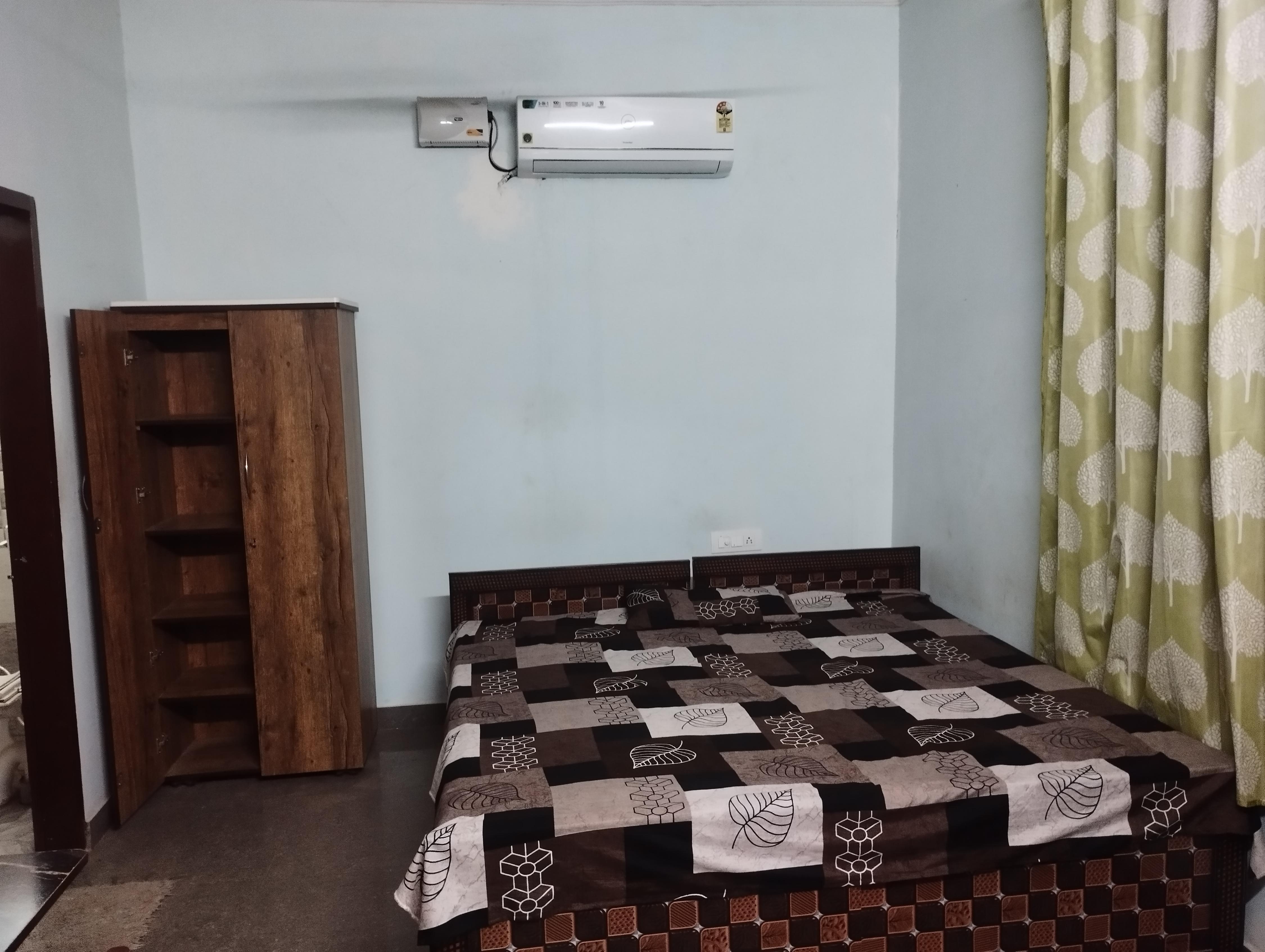 Home Stay