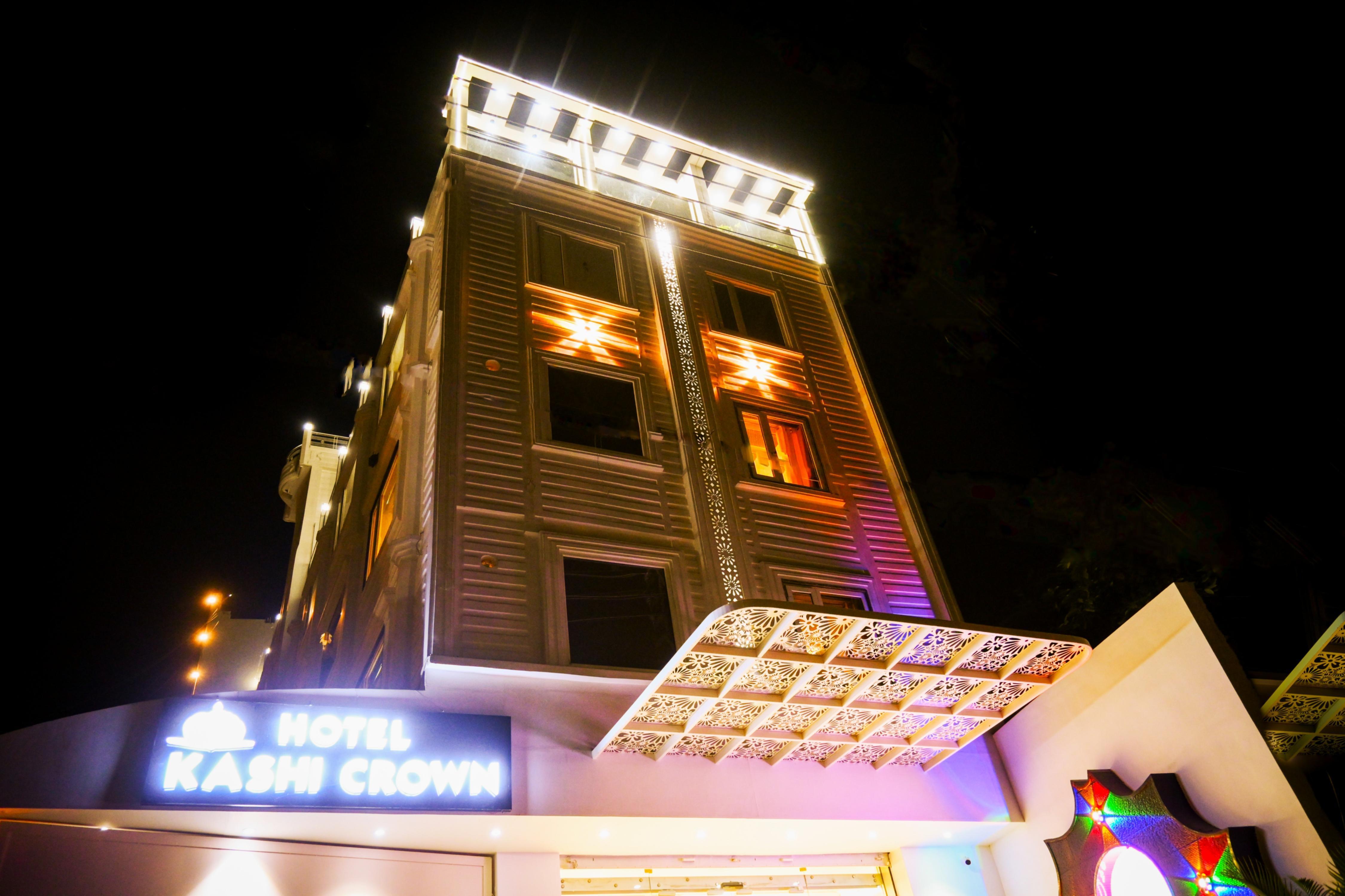 Hotel Kashi Crown