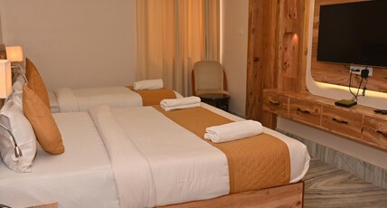Hotel Kashi Crown Room Type - Family Room