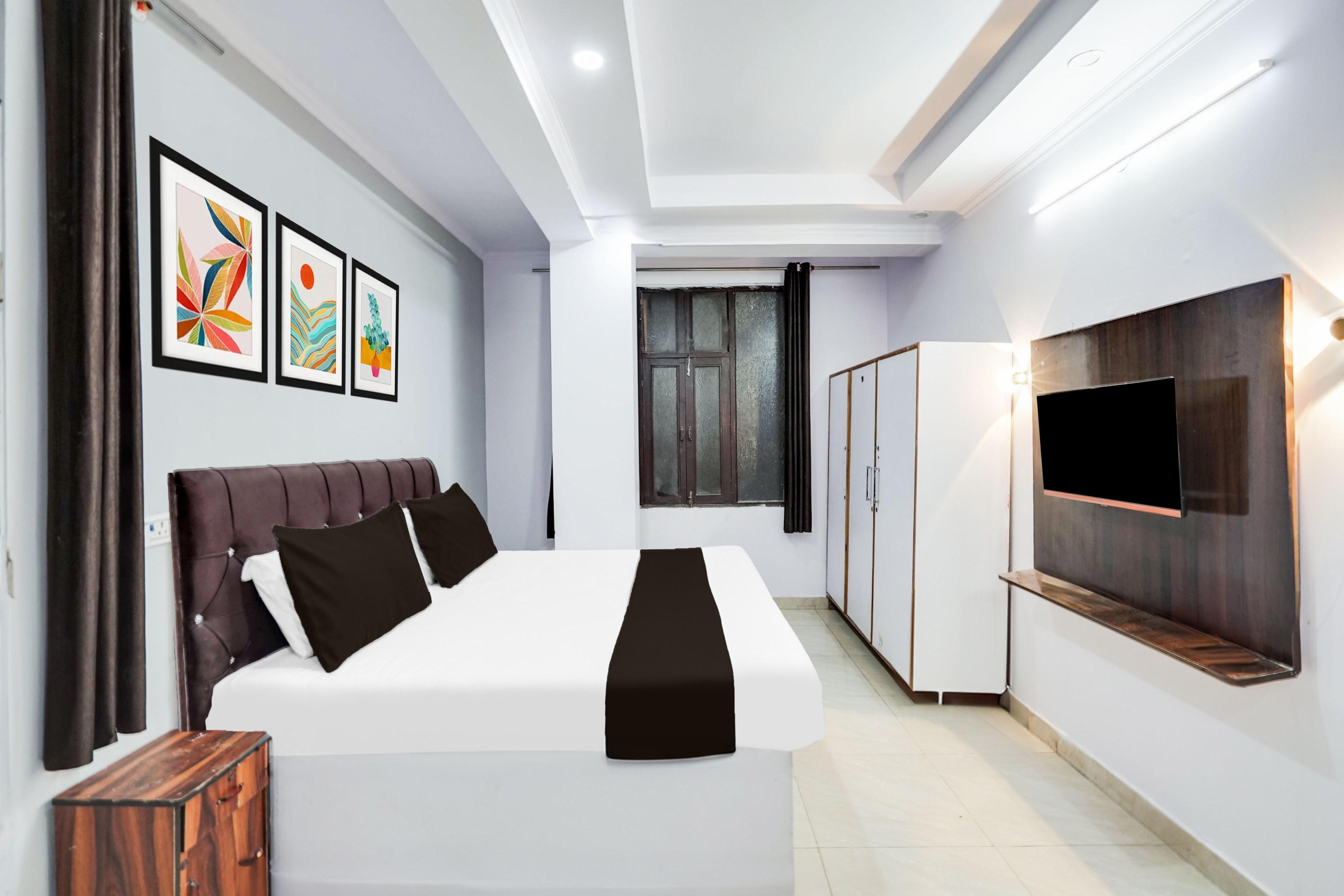 Hotel O Good Living Laxmi Nagar - Tap to explore photos