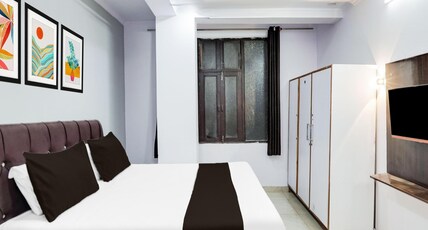 Hotel O Good Living Laxmi Nagar Room Type - Classic