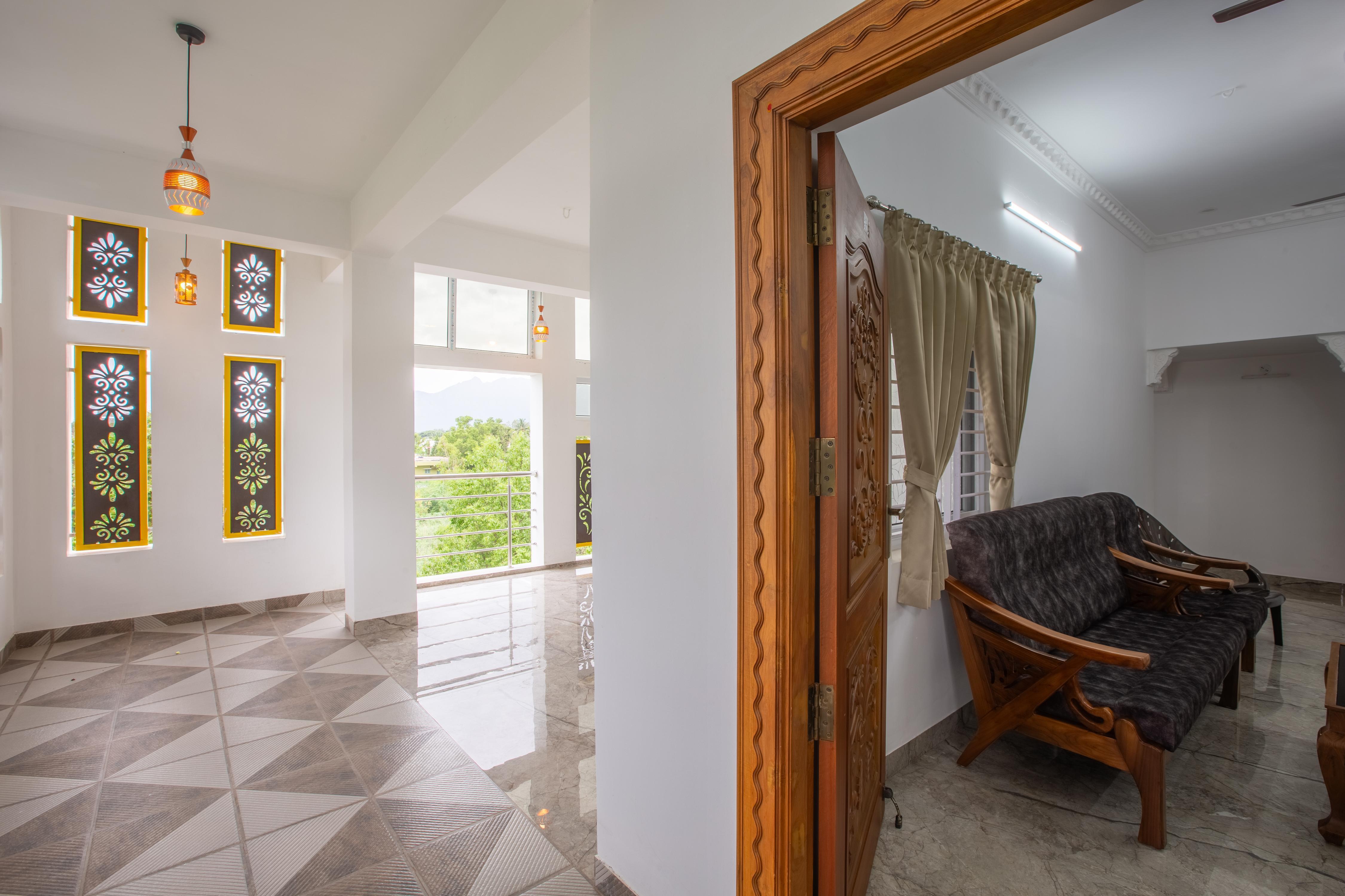 Sree Bharat Lodge - Tap to explore photos