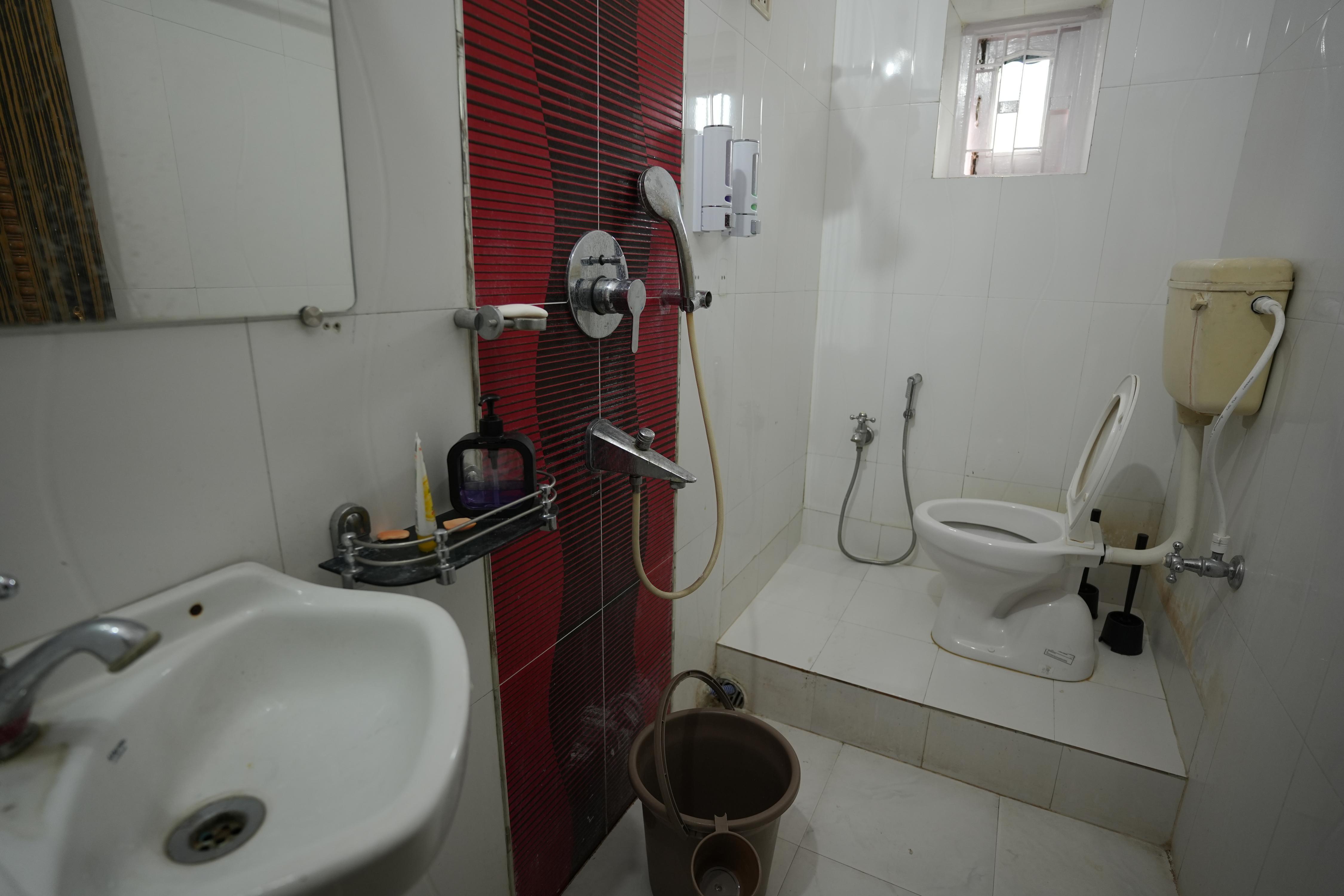 Fully Furnished 3Bhk for Family - Tap to explore photos