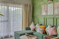 tisyastays | Ivy 1BHK Apartment with Pool & Gym , Close to beach