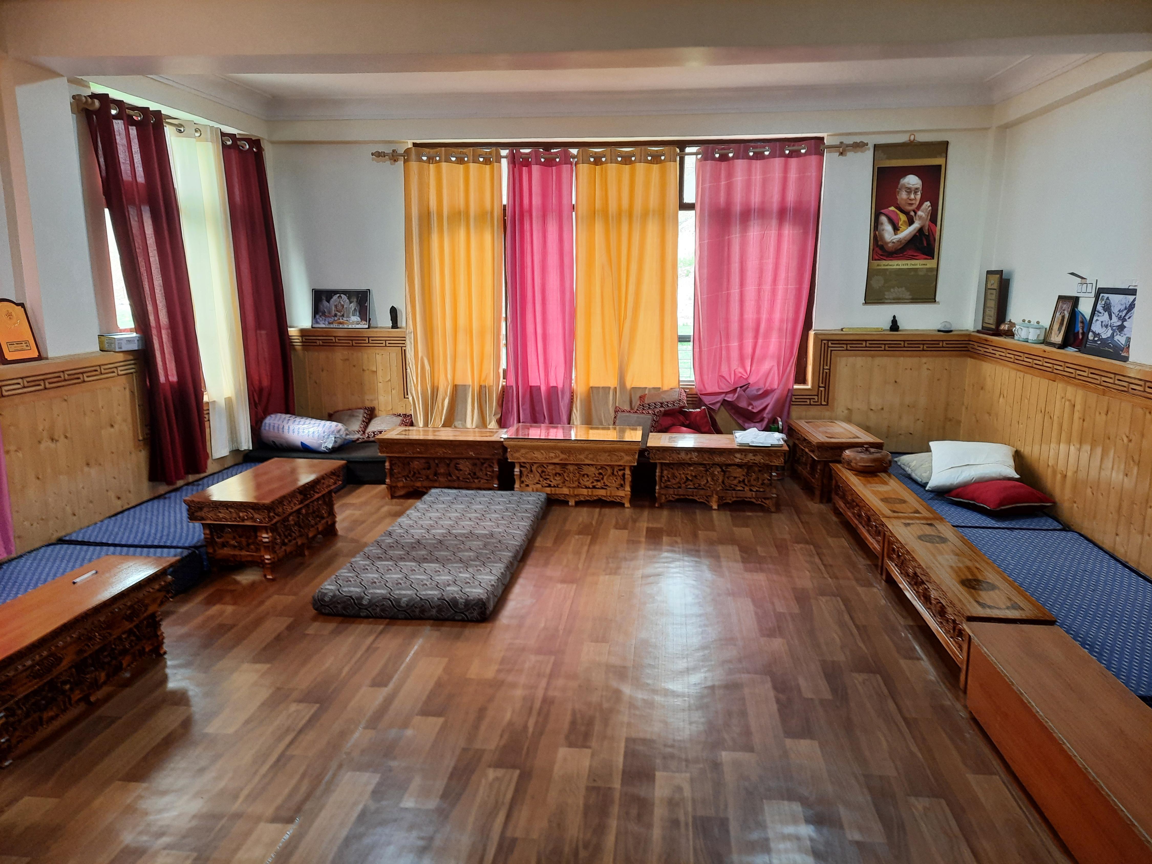 Kangri Homestay - Tap to explore photos