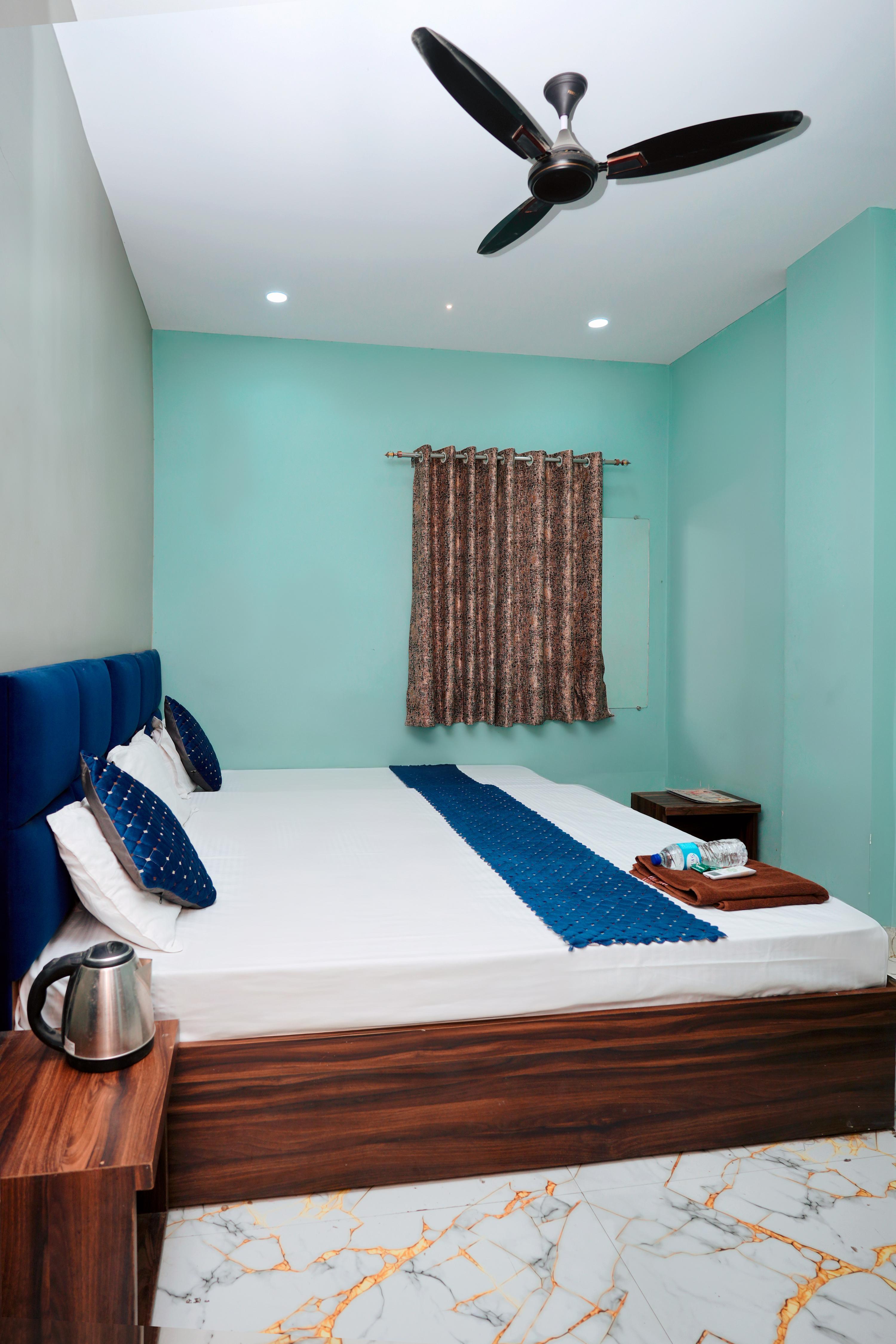 Hotel Shivganga - Tap to explore photos