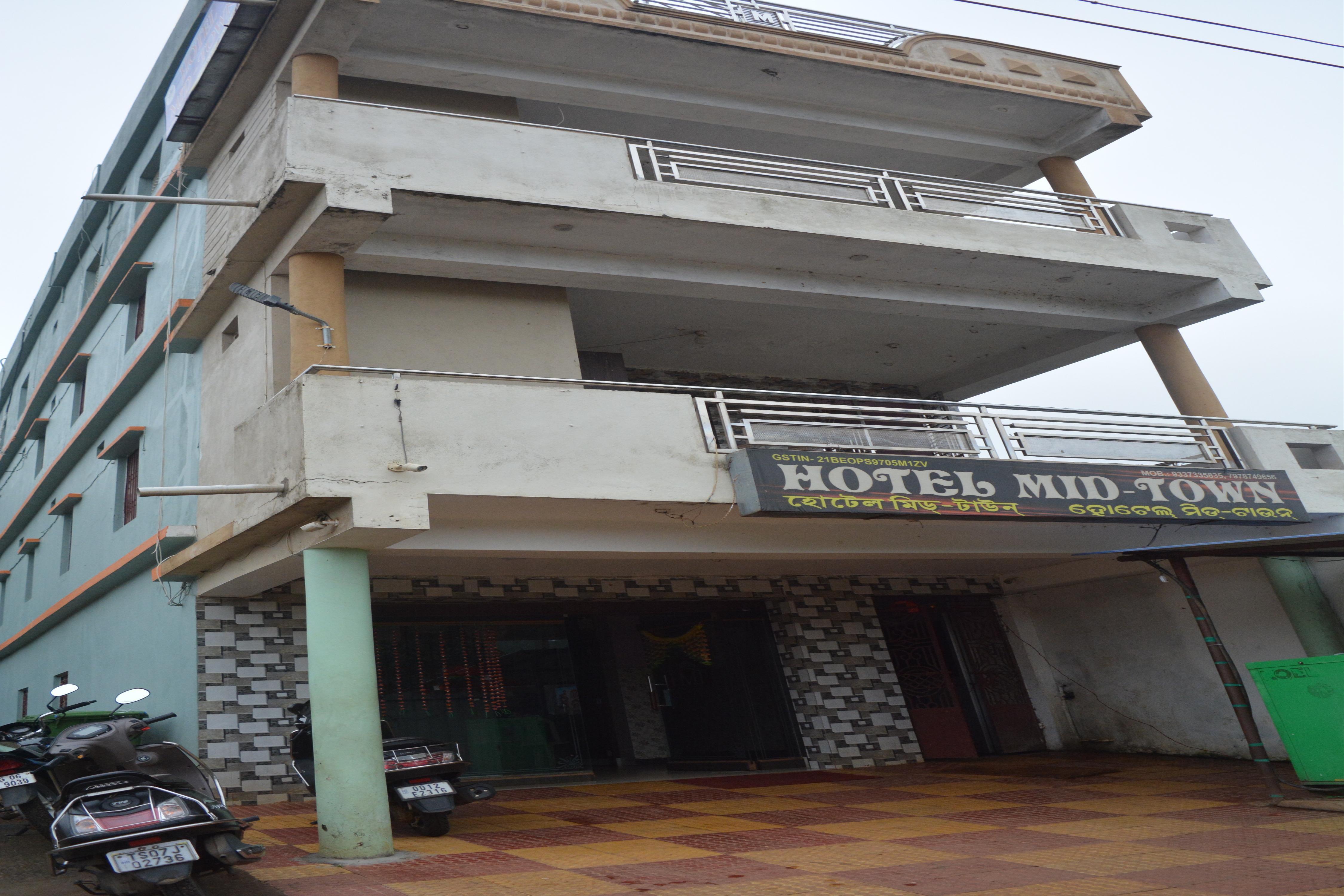 Hotel Mid Town