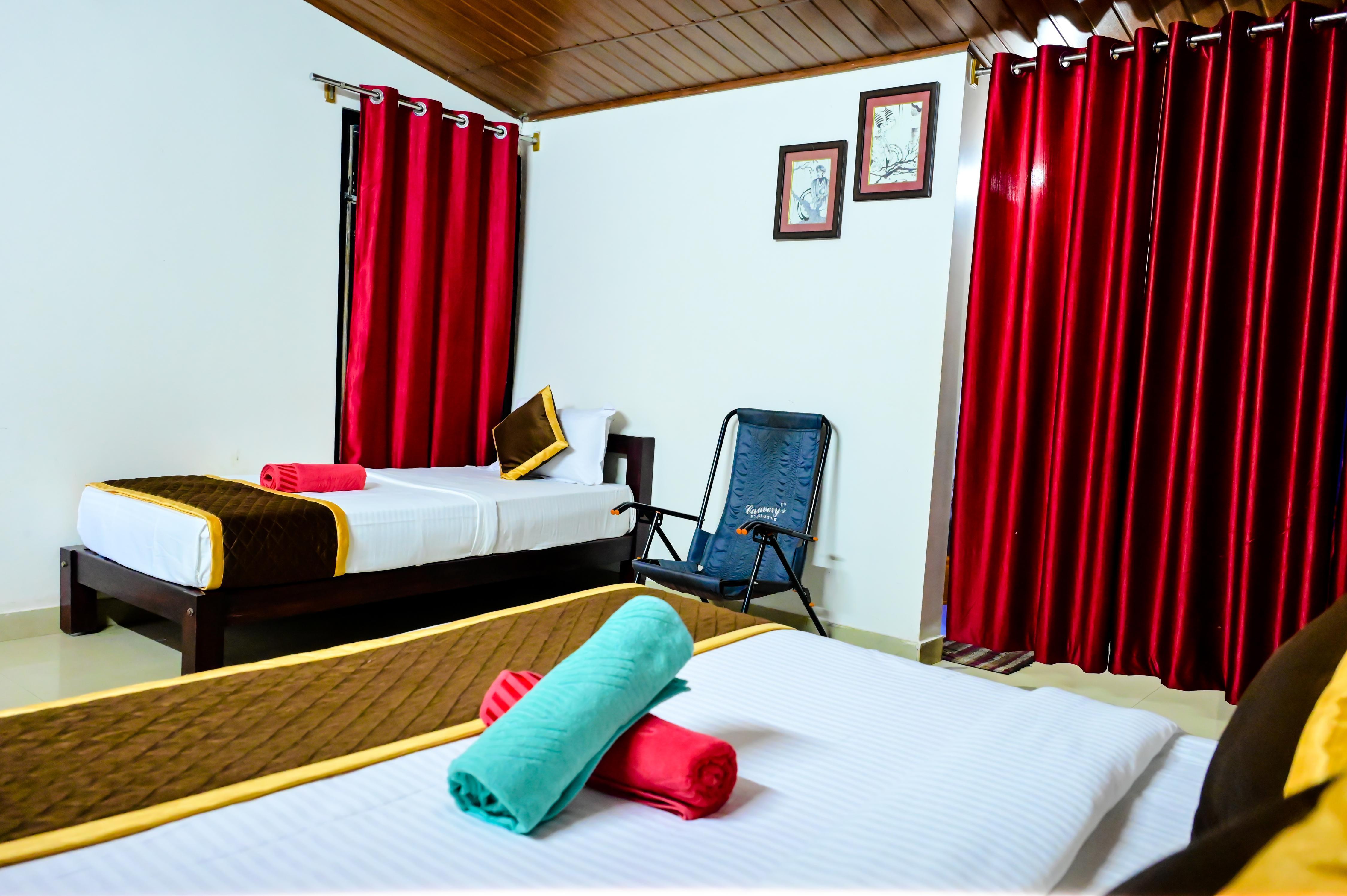 Kumbles Misty Mount Home Stay Room Type - Three bed Family
