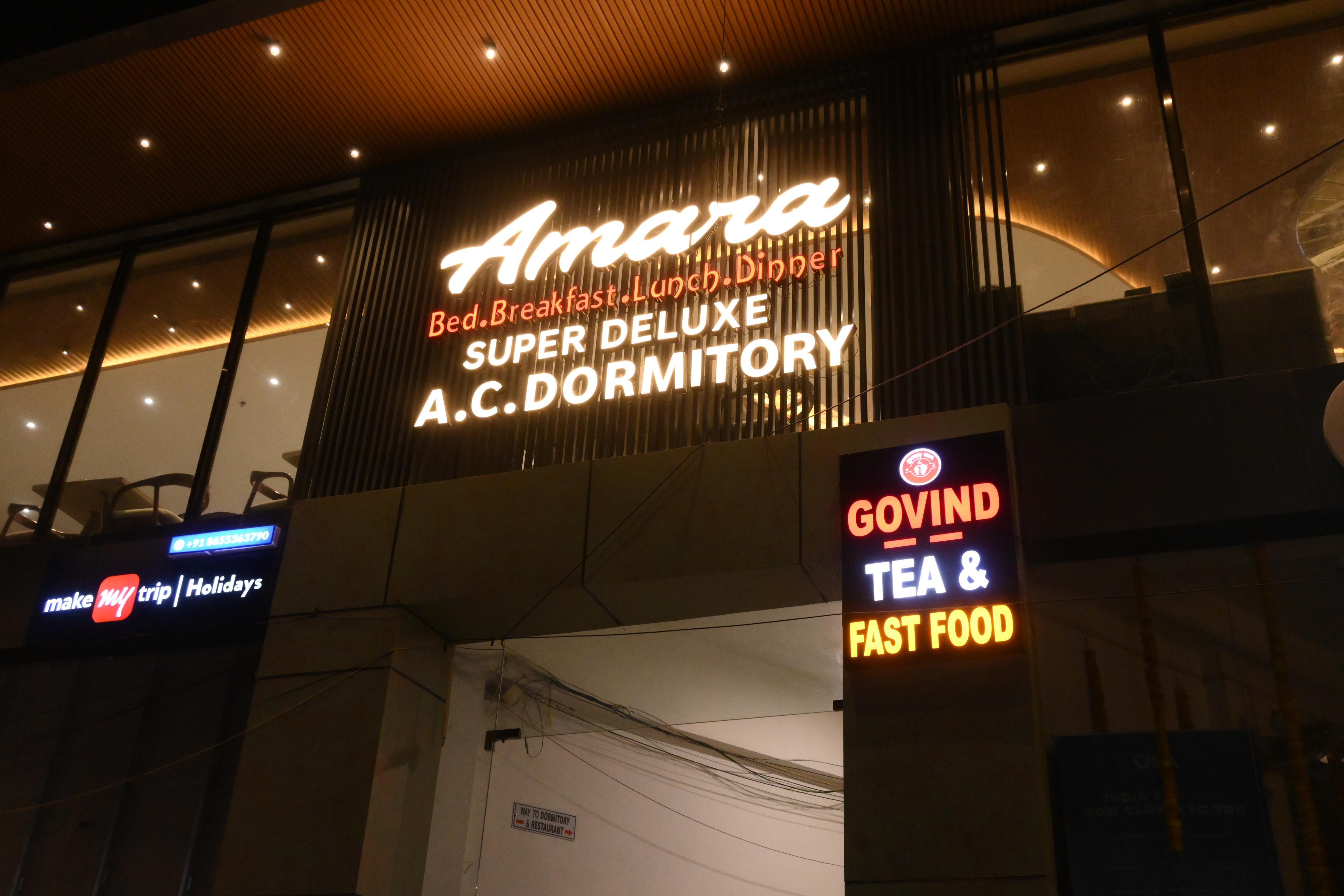 Amara Super Deluxe Dormitory - Tap to explore photos