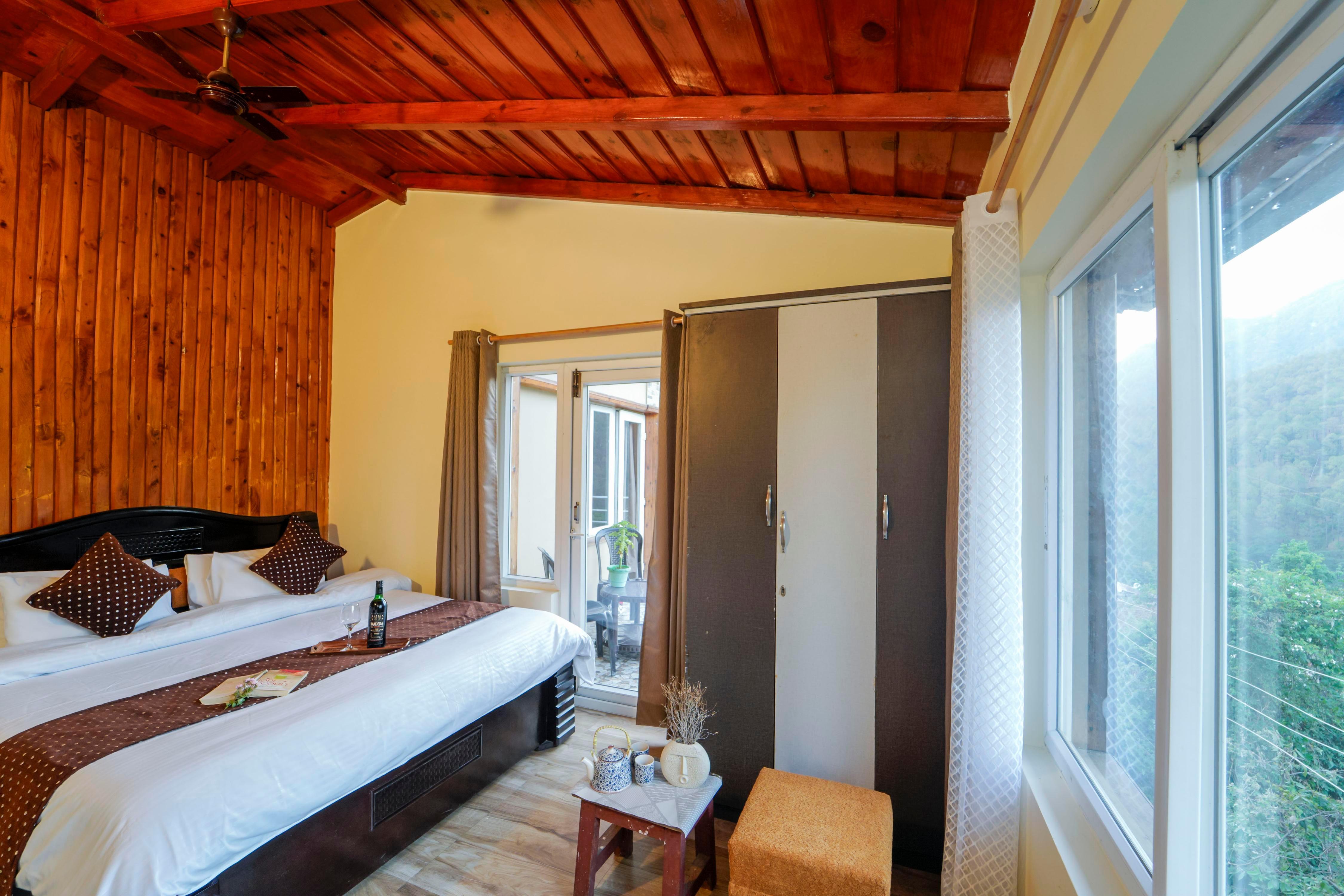 Ruby 3BHK Villa Near Kainchi Dham - Tap to explore photos