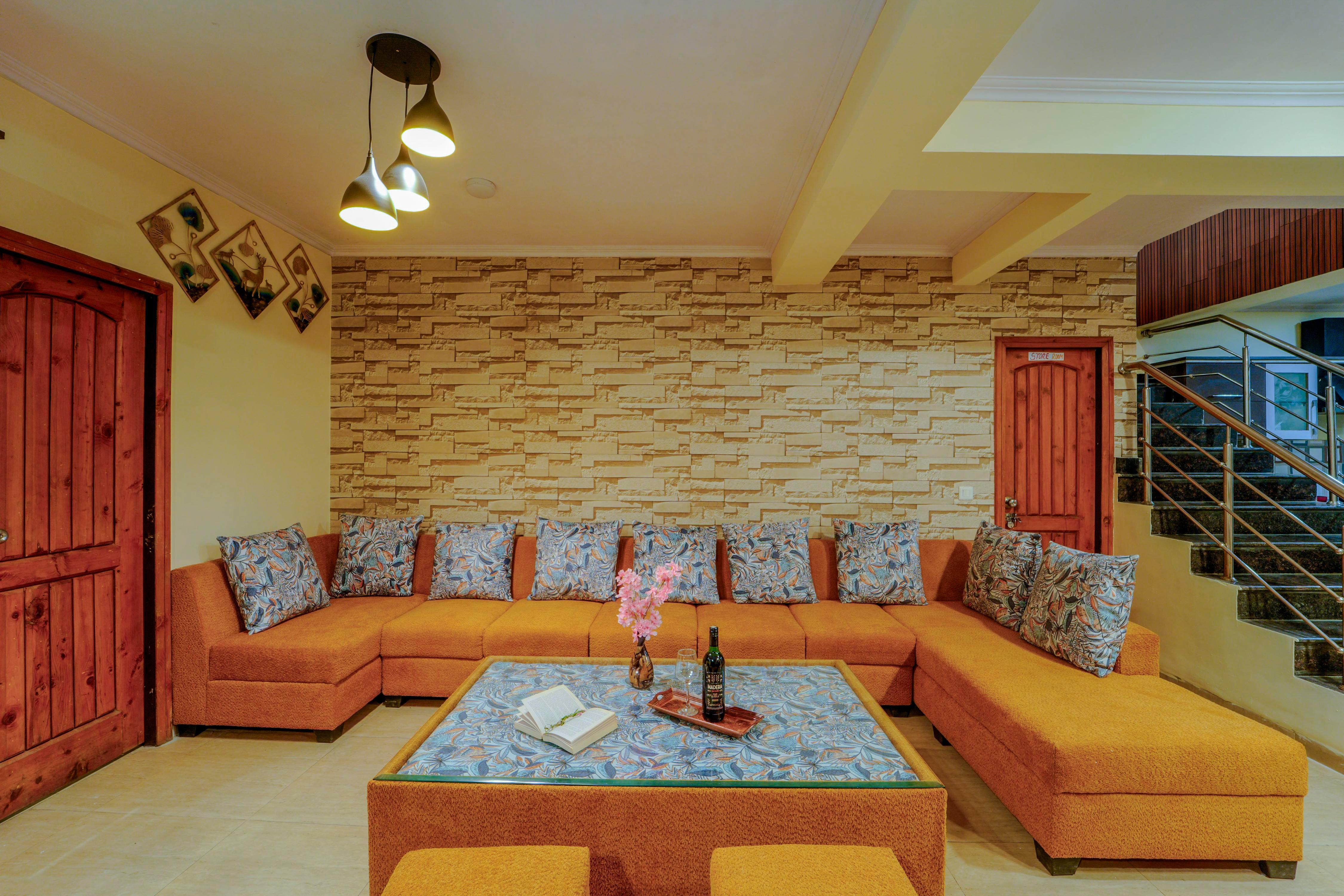 Ruby 3BHK Villa Near Kainchi Dham - Tap to explore photos