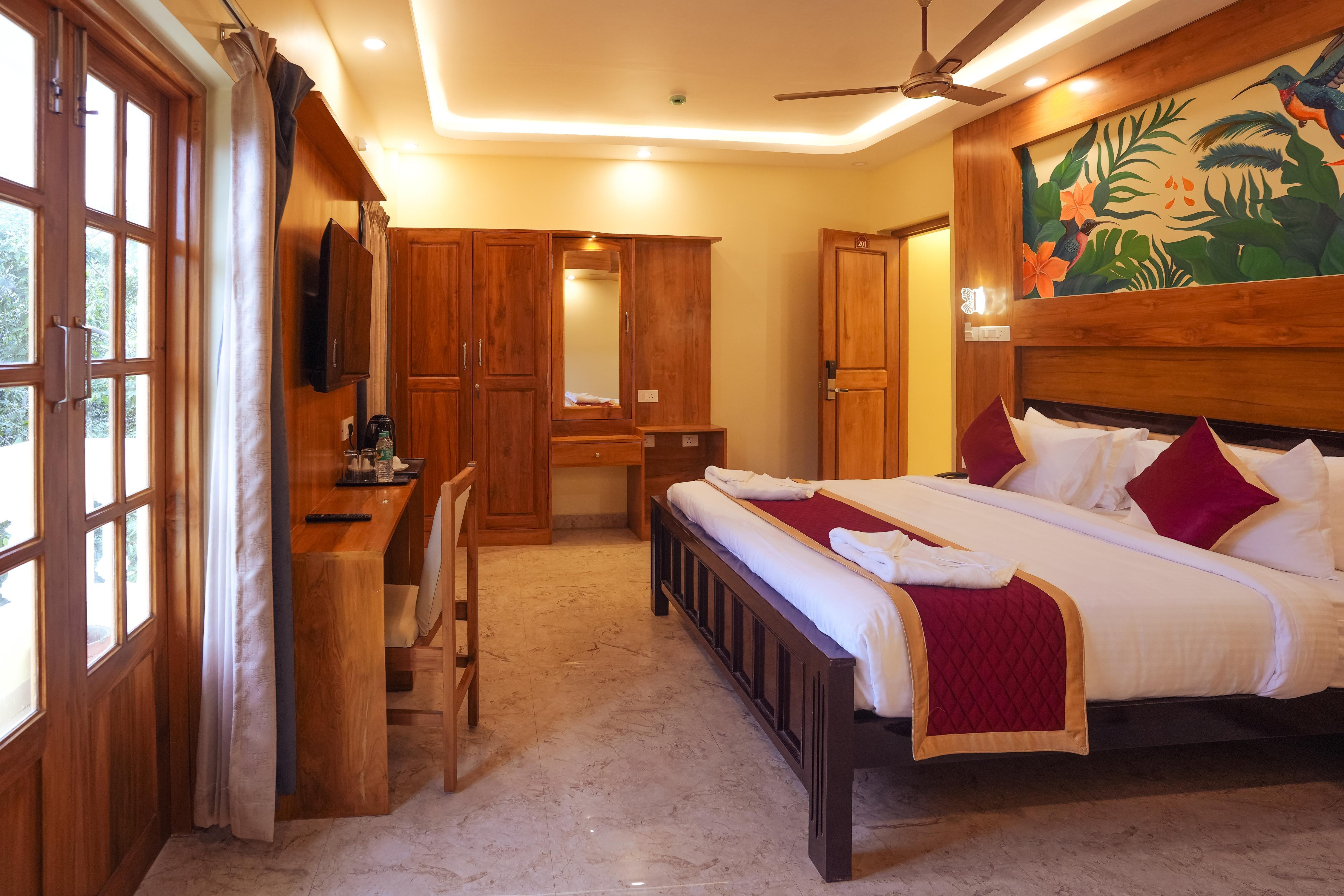 Le Kumar Residency