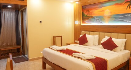 Le Kumar Residency Room Type - Deluxe King Room Le Kumar Residency Room Type - Deluxe King Room
