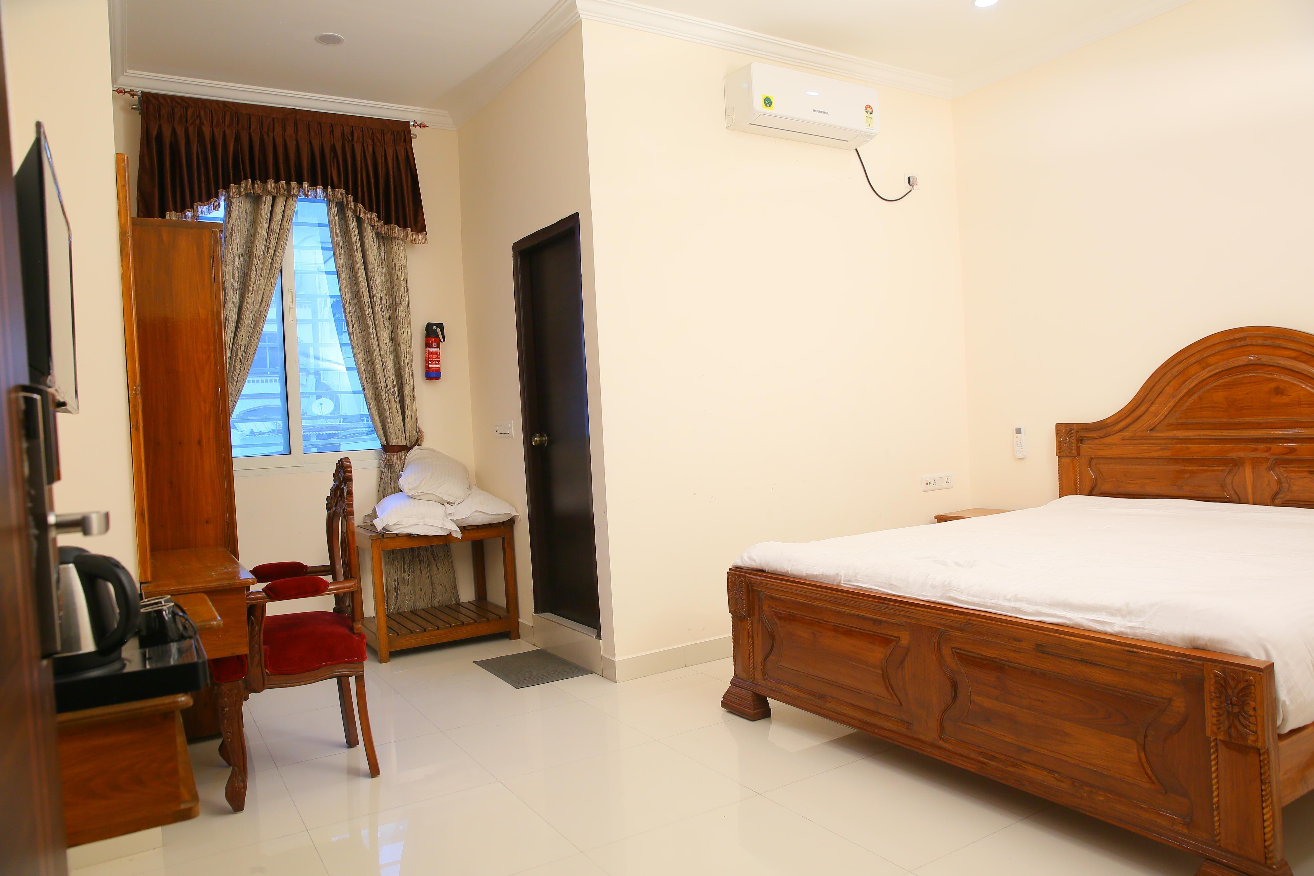 saba executive rooms and apartment - Tap to explore photos