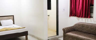 Hotel Achal Palace Lodging and Boarding