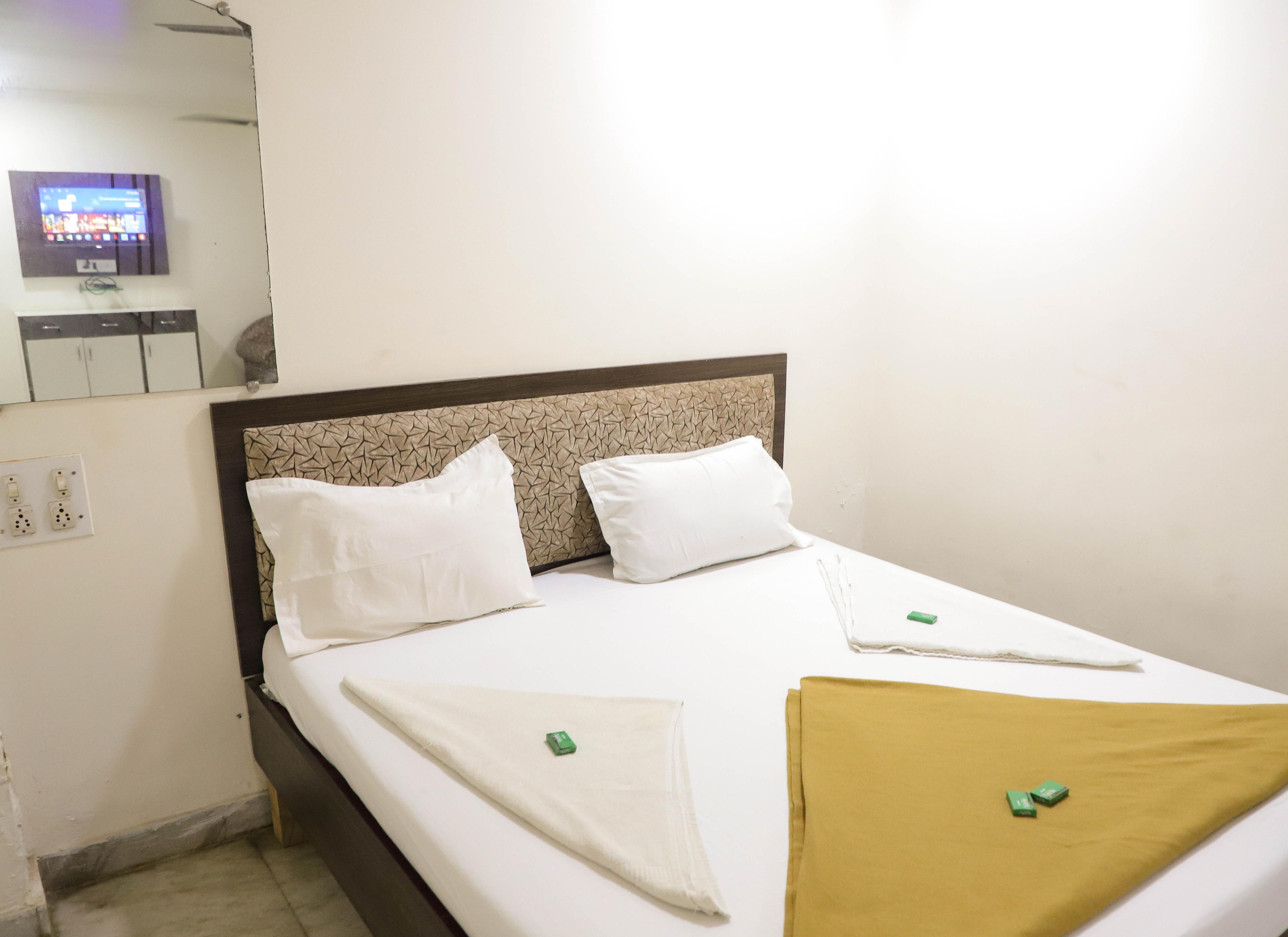 Hotel Achal Palace Lodging and Boarding - Tap to explore photos
