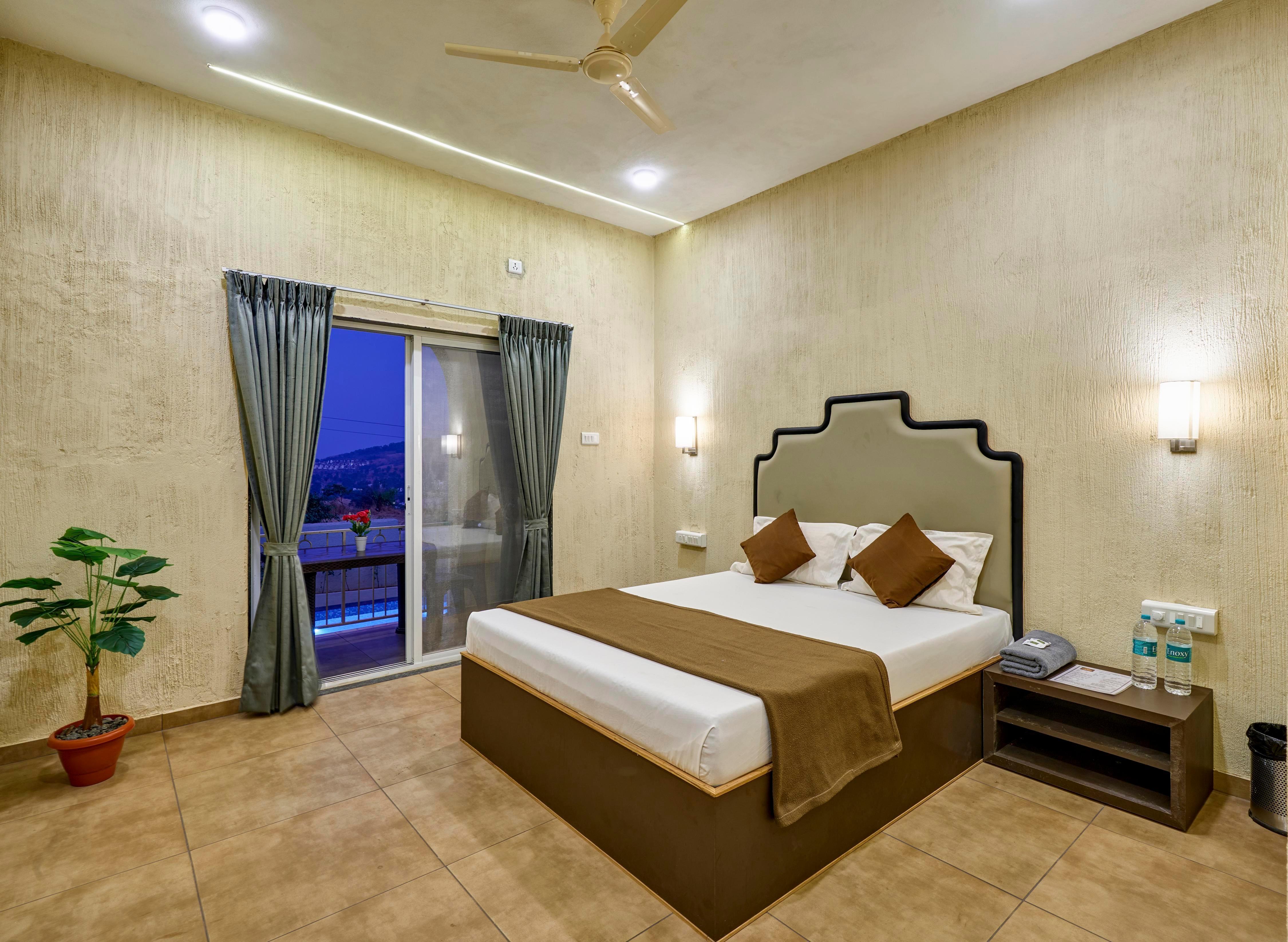 Breeze Resort Panhala, Just 5 minutes from panhala - Tap to explore photos