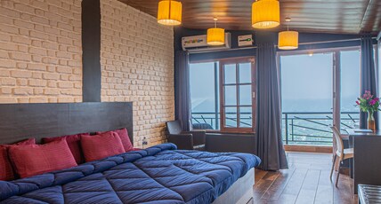 Celeste Vista by Chirping Hills : Bhimtal Room Type - Celeste Suite 1: Room on First Floor