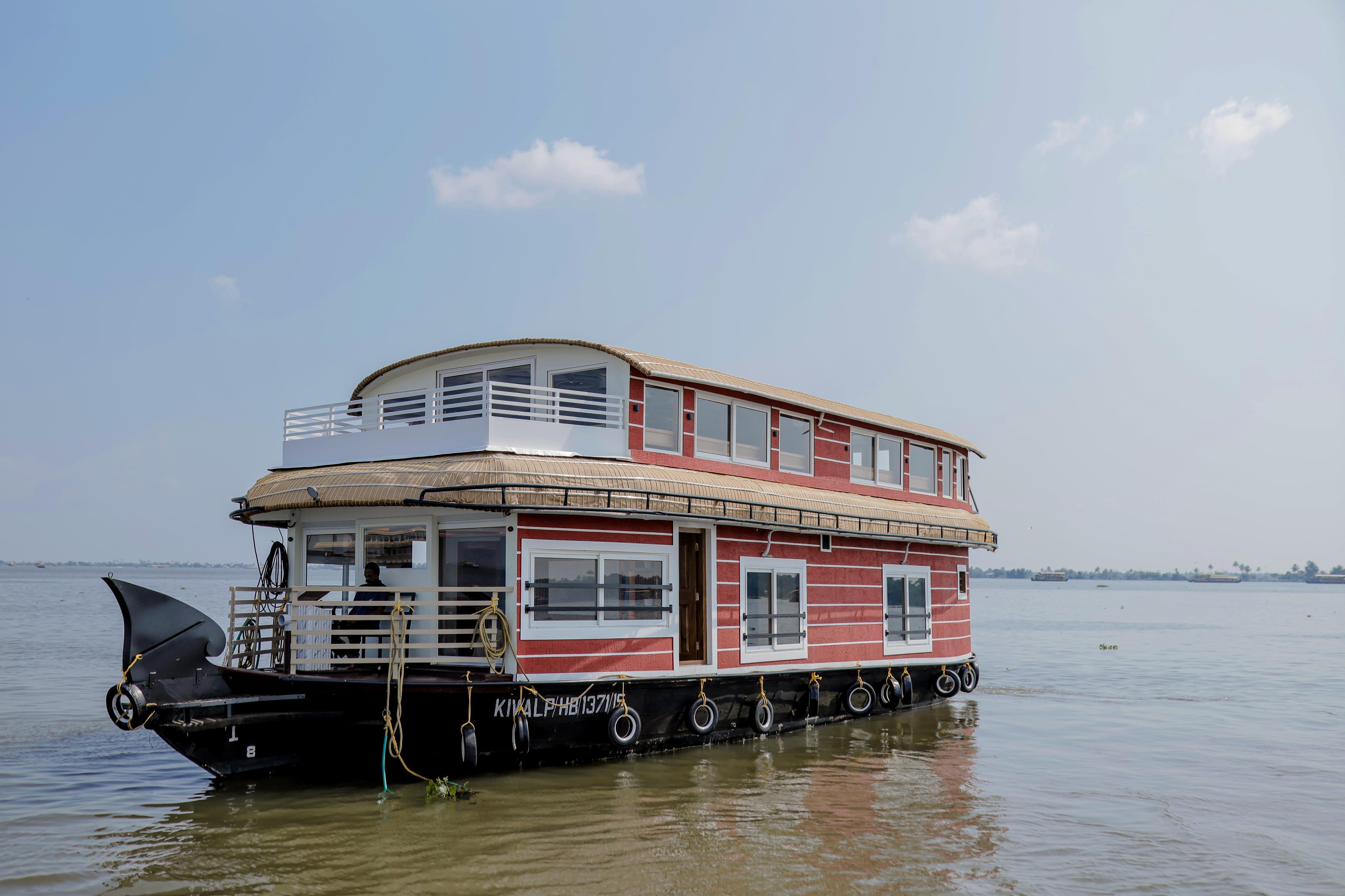 GRAND ECO HOUSE BOAT PRIVATE LIMITED