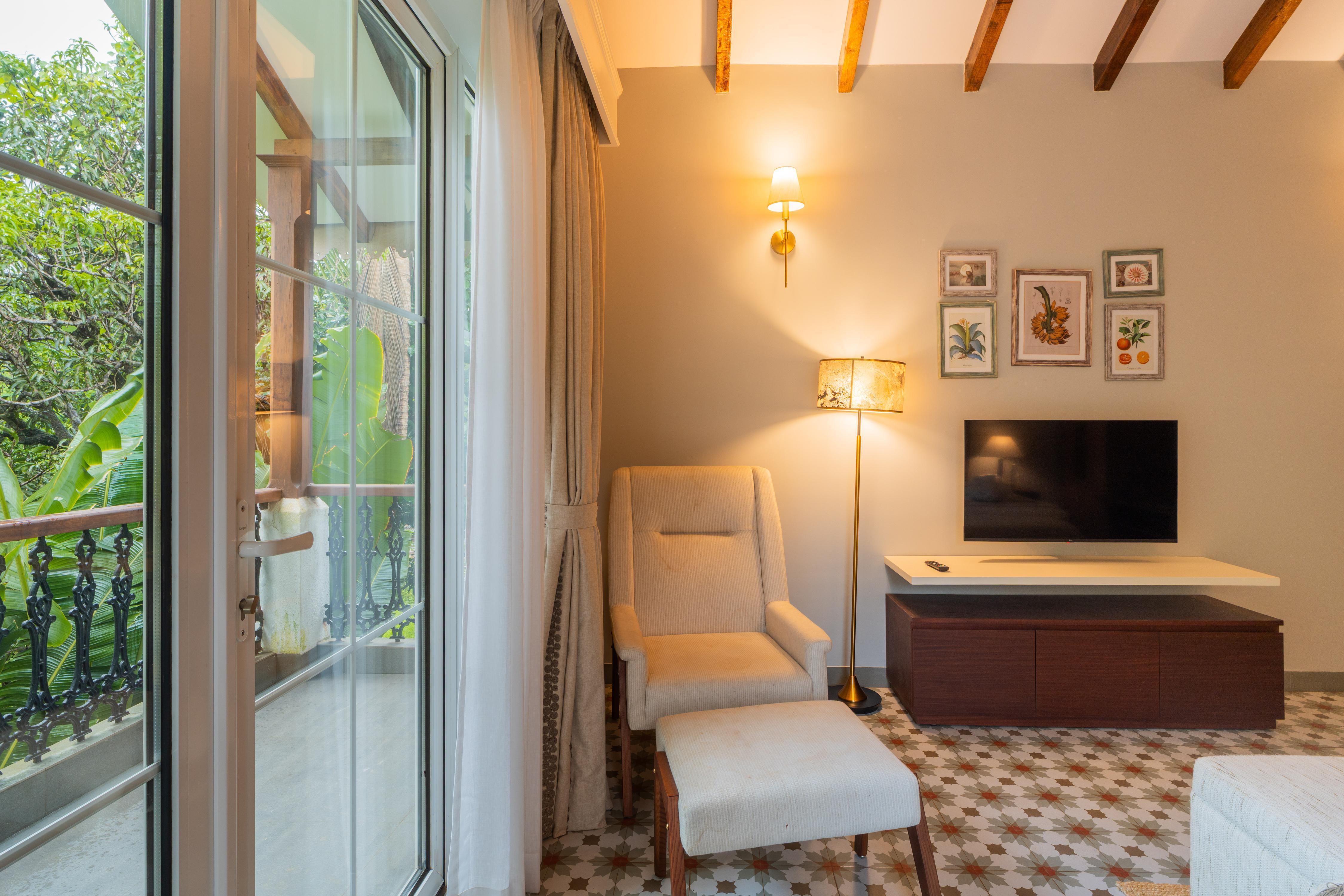 ELIVAAS Casa Sant | 3-BHK Villa With Private Pool, Gazebo & Lounge Area - Tap to explore photos