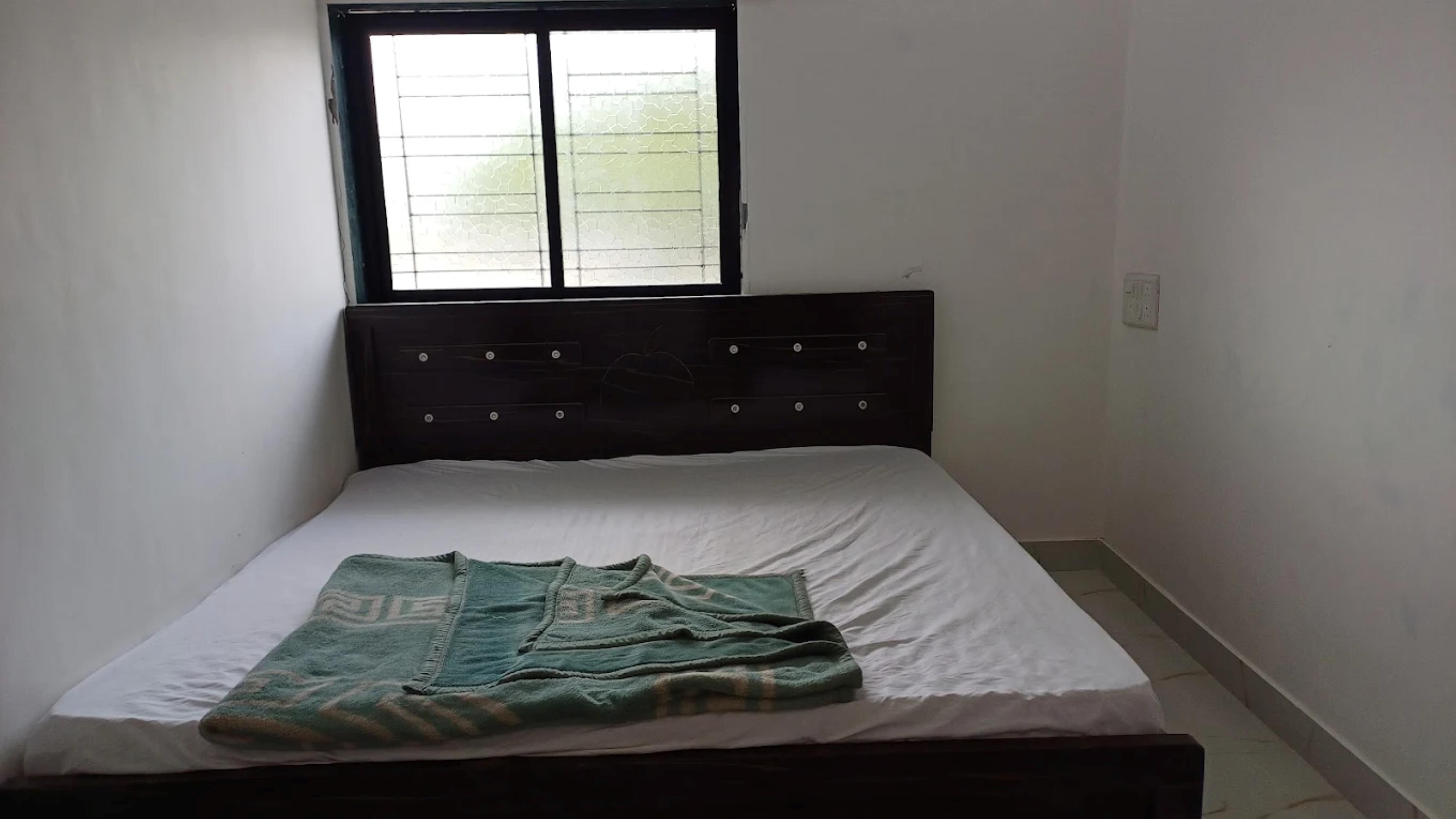 Hotel Vikram Lodging and Boarding