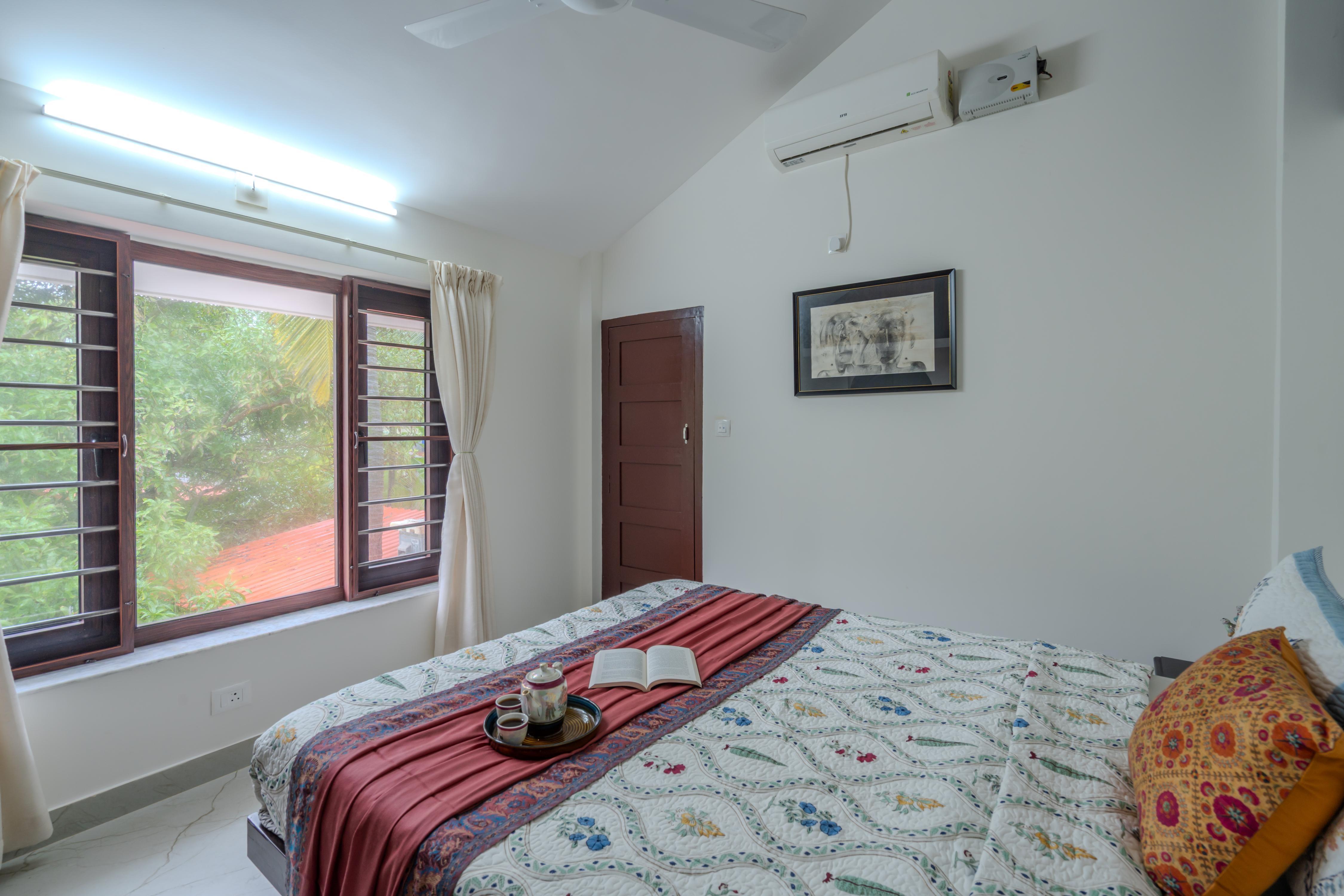 SaffronStays Bayora by the Beach - Tap to explore photos
