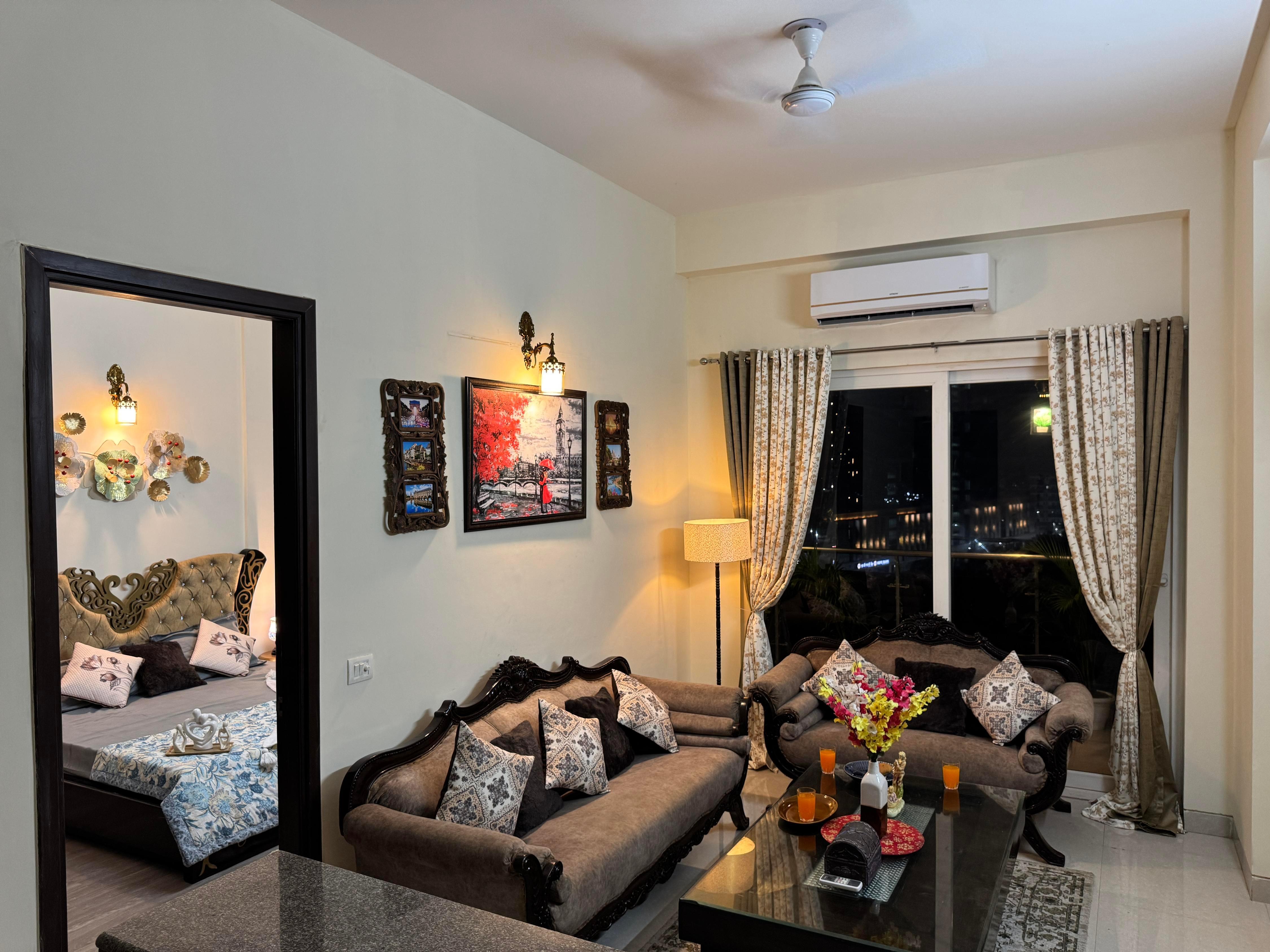 French Vibes Lavish Private Stay in Gurgaon NCR - Tap to explore photos