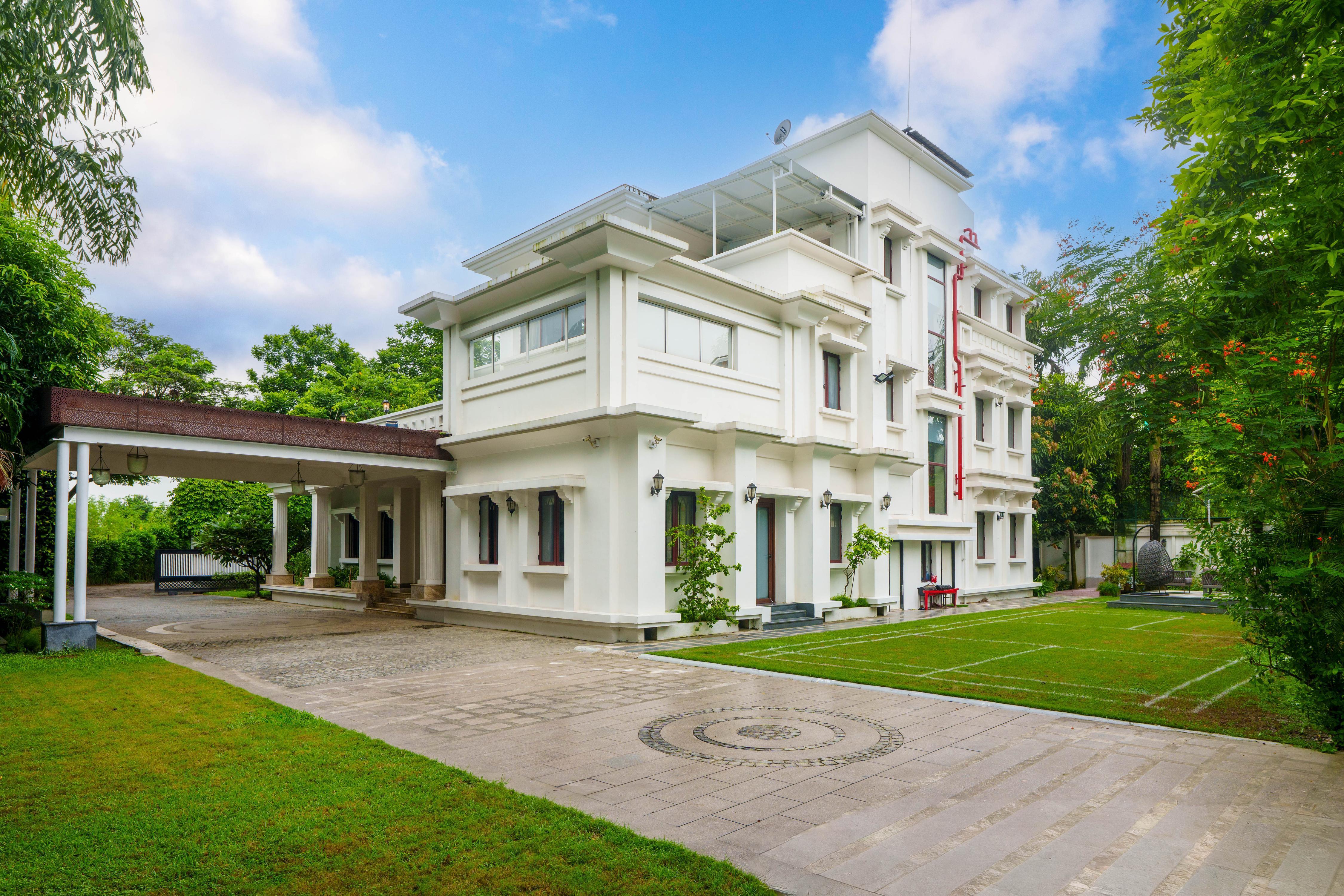 ama Stays and Trails Hermitage Villa Kolkata