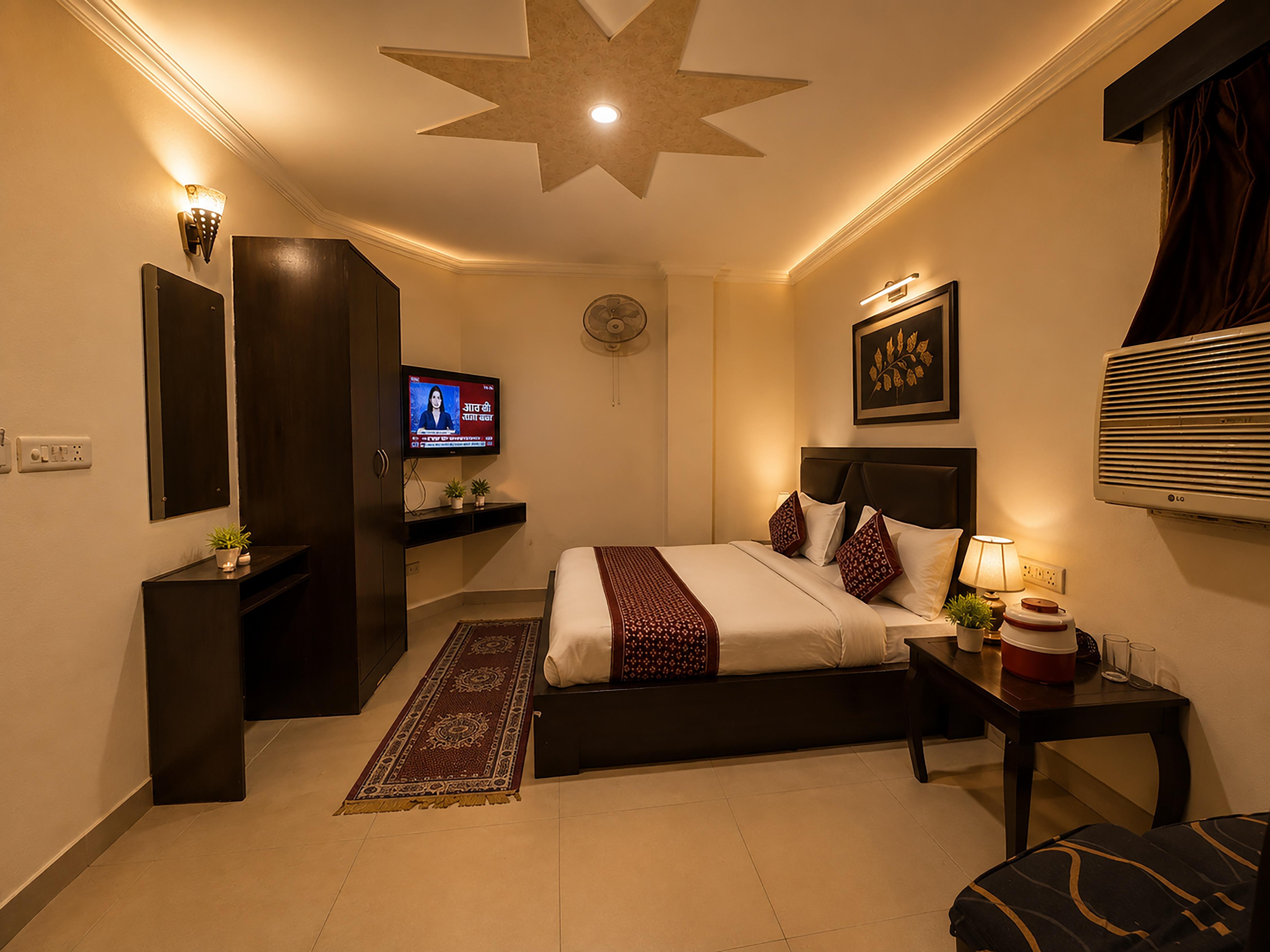 Delhi Airport Hotel Shoba Residency