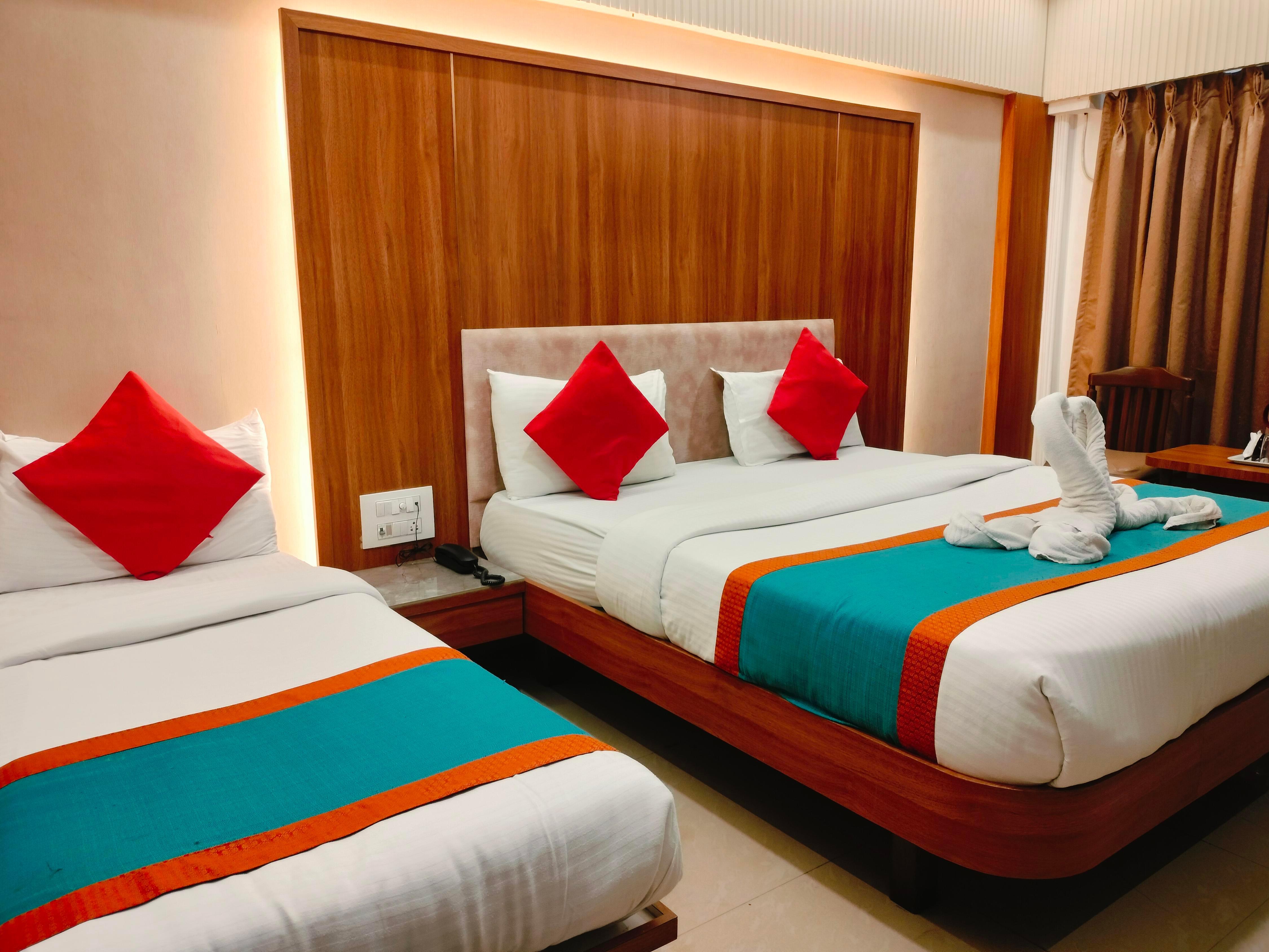 Hotel Sahar International