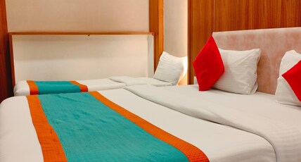 Hotel Sahar International Room Type - Standard Room