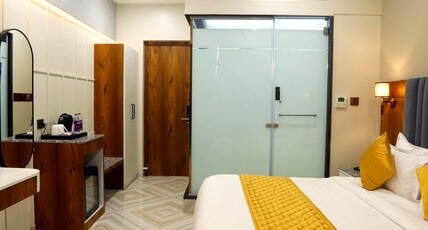 Hotel Breeze Bay EX -Near US Consulate, Bandra Kurla Complex BKC, Mumbai Room Type - Luxury Oasis Room