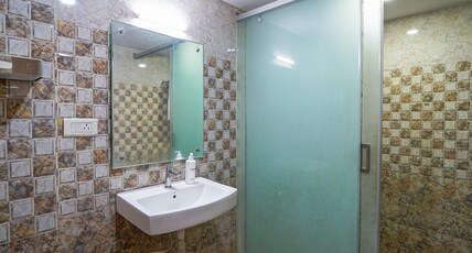 Open Hotel by Olive - Oceanic Vibes Hotel Room Type - Family Room Triple
