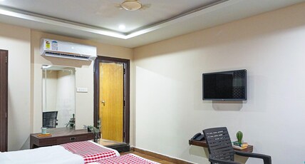 Open Hotel by Olive - Oceanic Vibes Hotel Room Type - Deluxe Twin