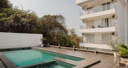 Capella By KiwiStays | 2 BHK | Pool Room Type - Capella by @thekiwistays
