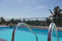 Sreepathi Prayag with Rooftop Swimming Pool